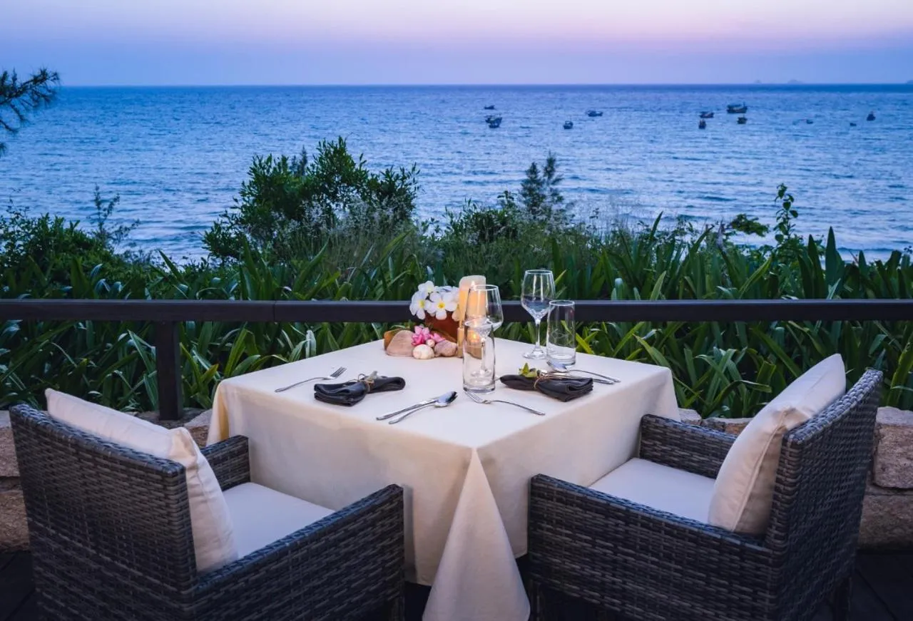 Restaurant/places to eat in Crown Retreat Quy Nhon Resort