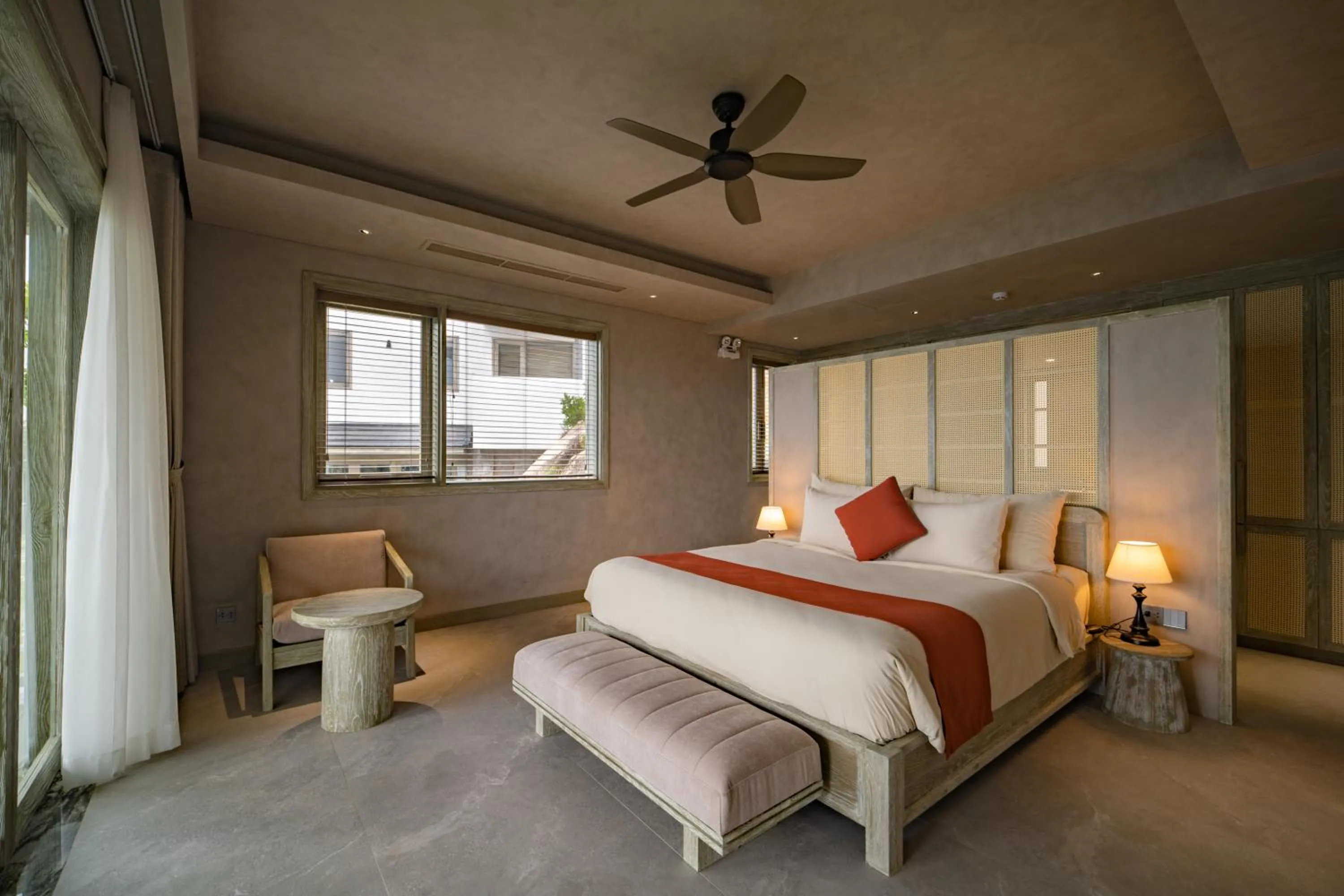 Bedroom, Bed in Crown Retreat Quy Nhon Resort