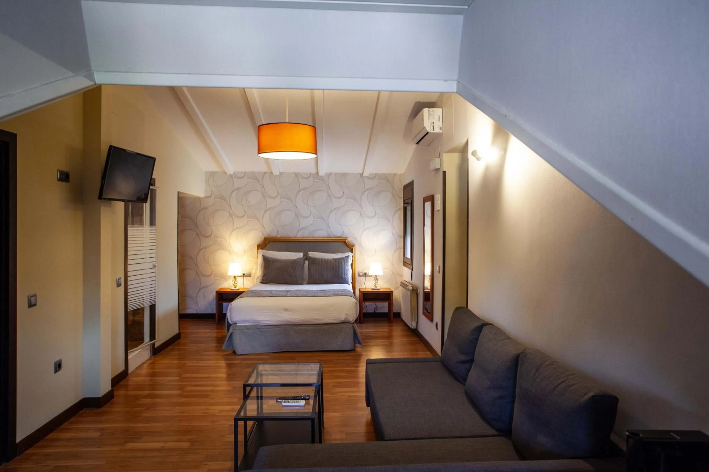 Bed in Hotel El Doncel