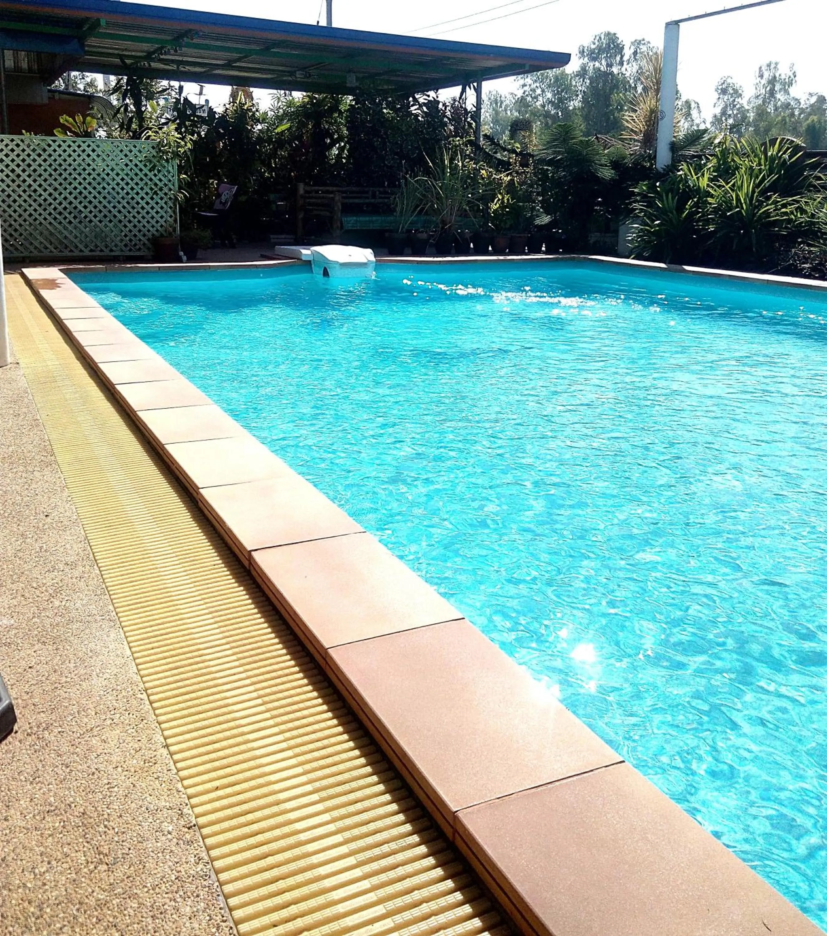 Swimming pool in Peace Pool Resort