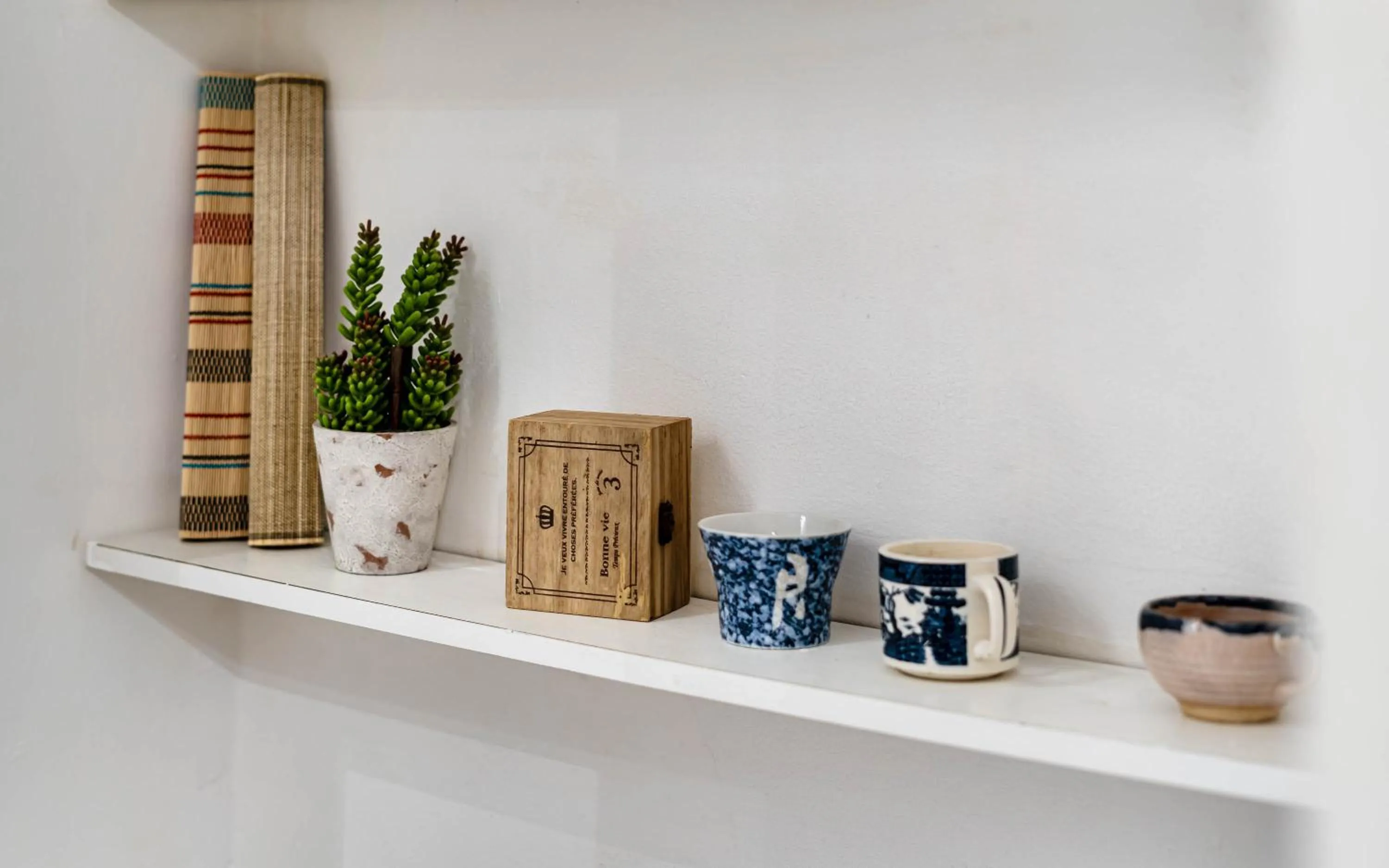 HoLo Fairy House Saigon - Serviced Homestay