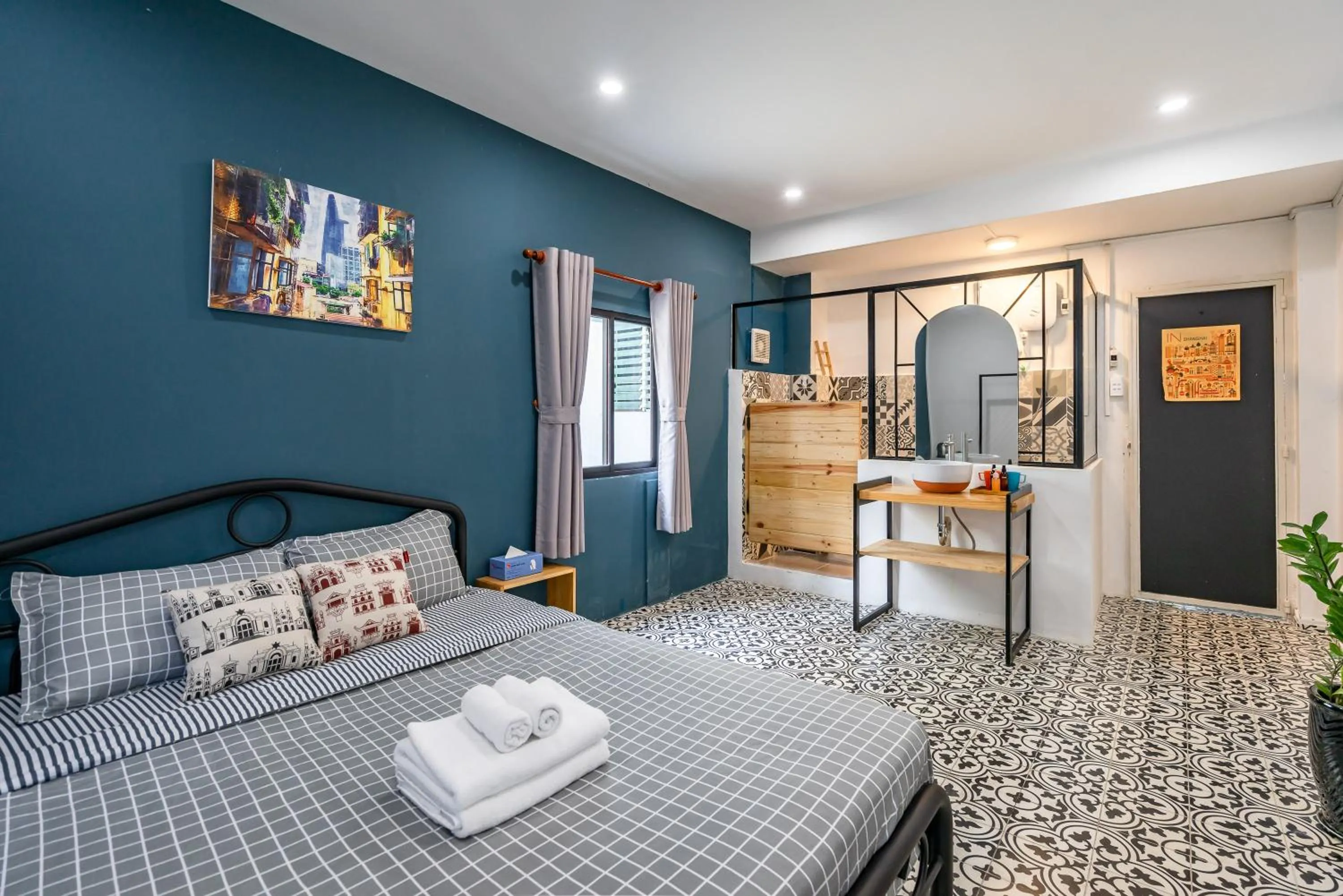 Bed in HoLo Fairy House Saigon - Serviced Homestay