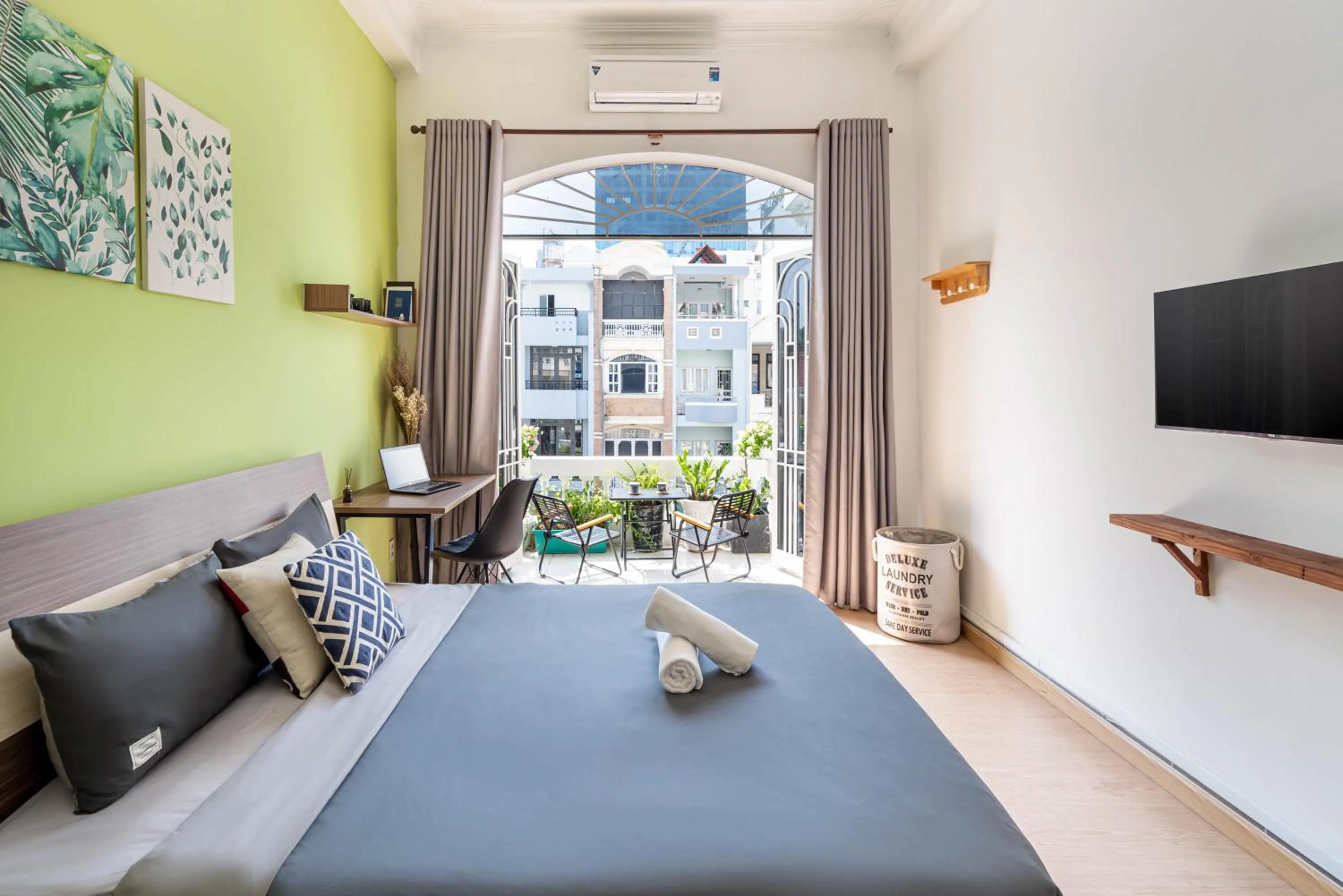 Bed in HoLo Fairy House Saigon - Serviced Homestay