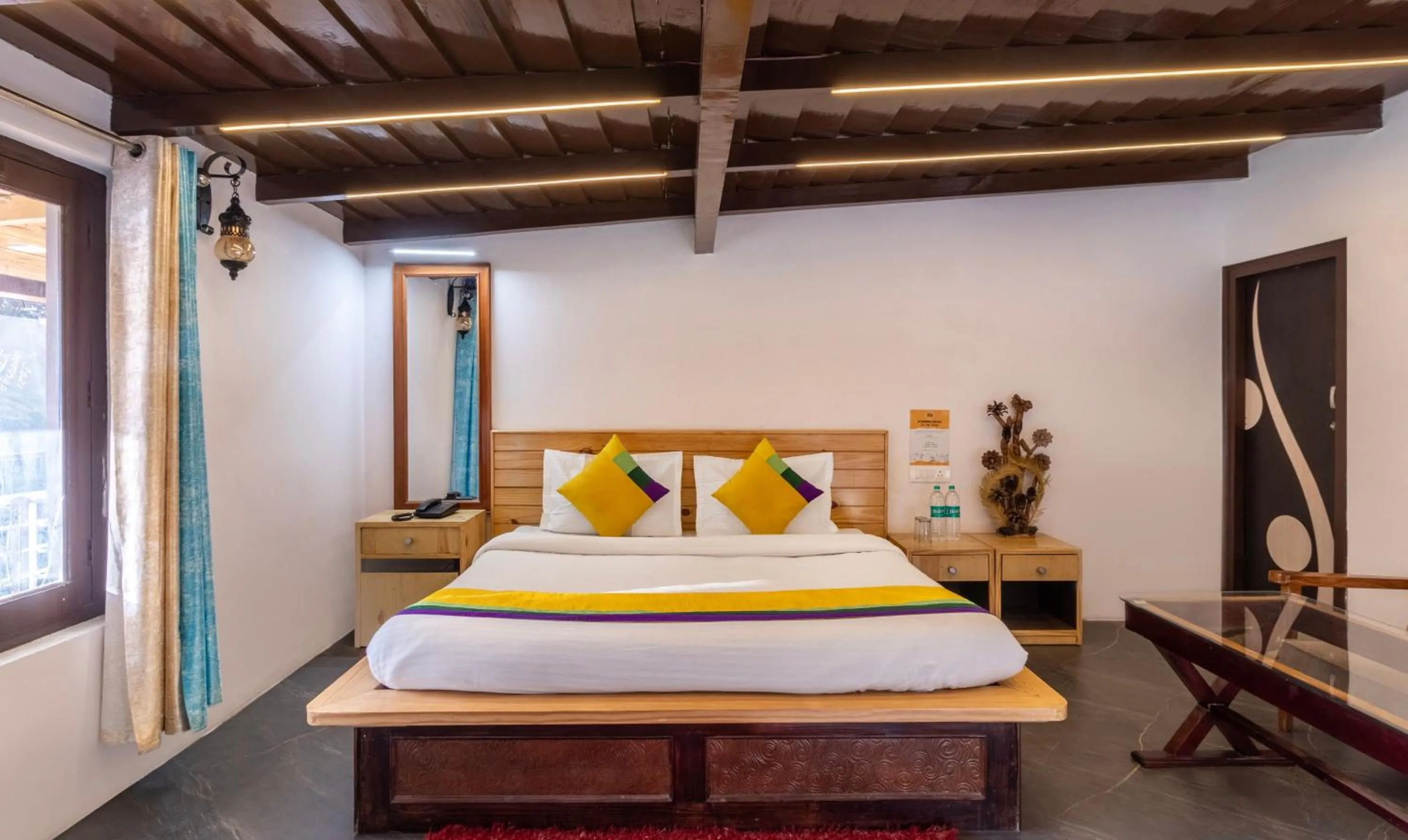 Bedroom, Bed in Itsy Hotels Shri Gv Inn, 600 Mtrs From Tiffin Top