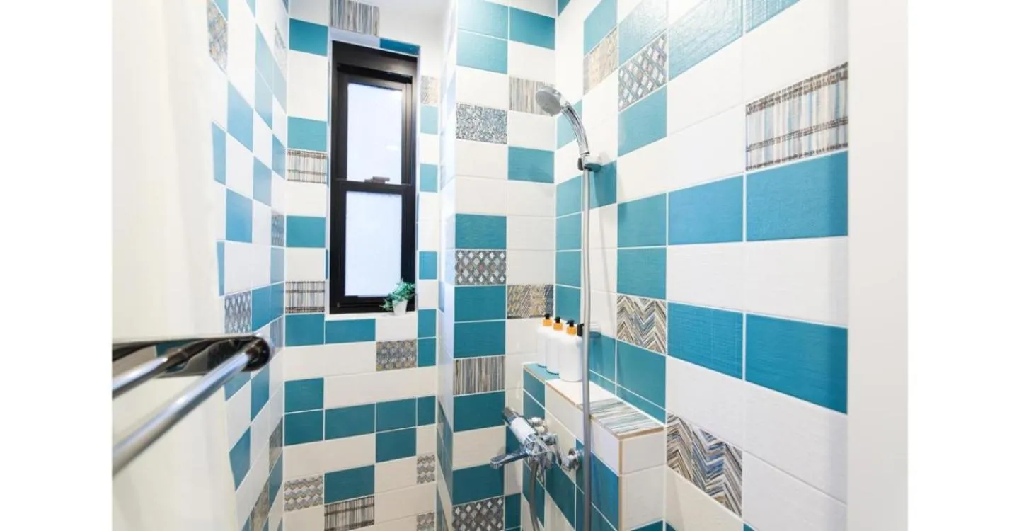 Bathroom in Dot Hotel Hangout