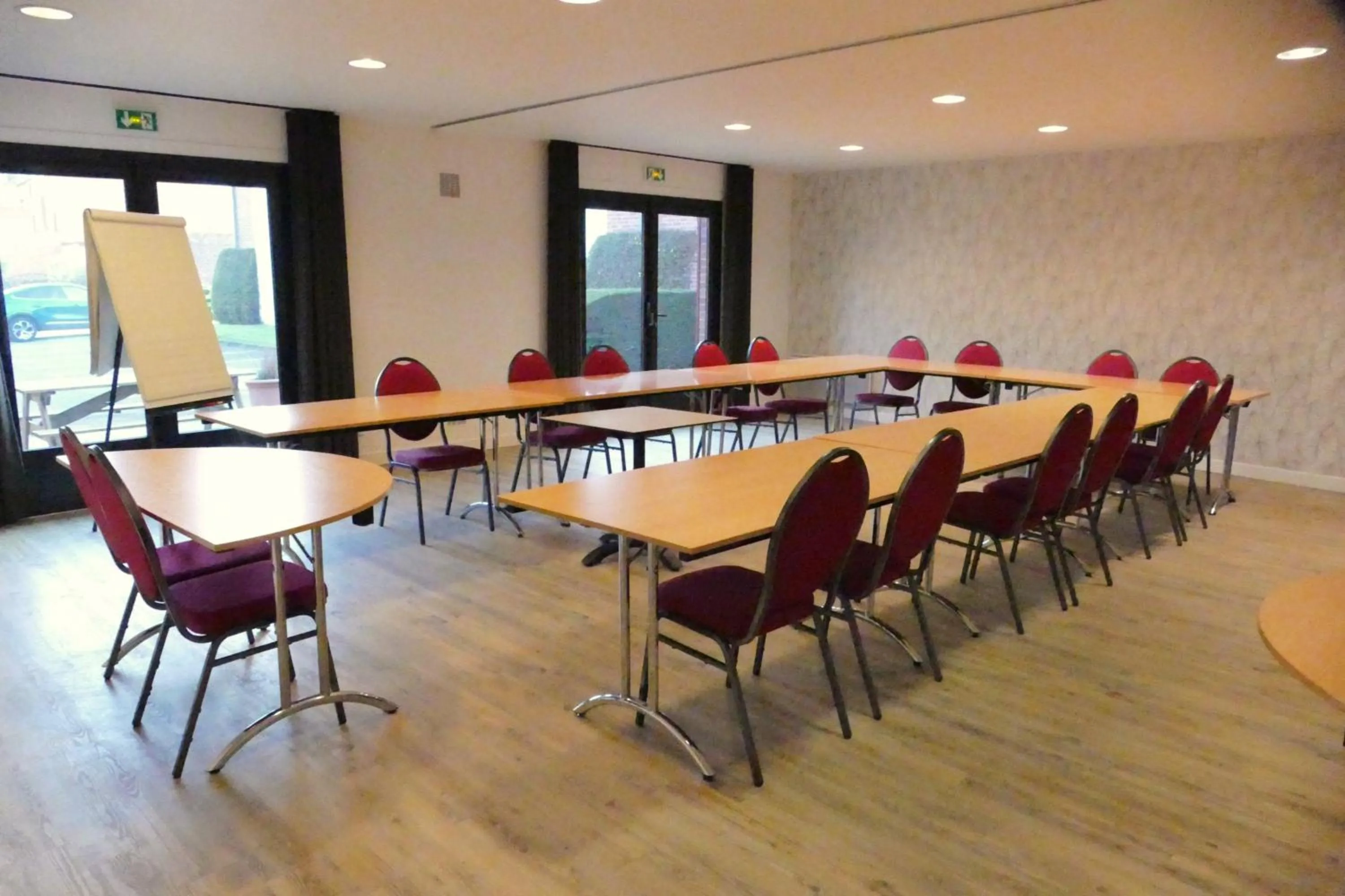 Living room in The Originals City, Hôtel Le Gayant, Douai