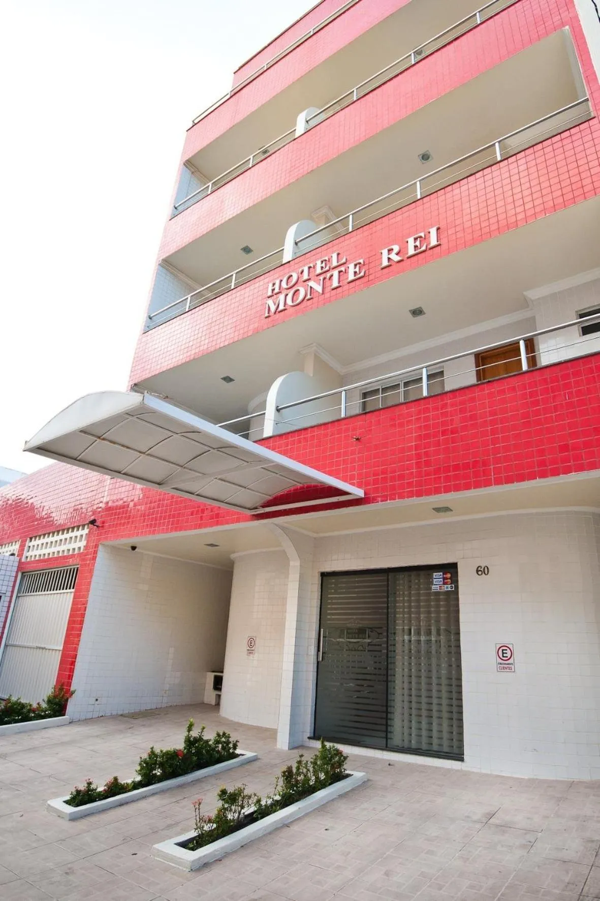 Facade/entrance in Hotel Monte Rei
