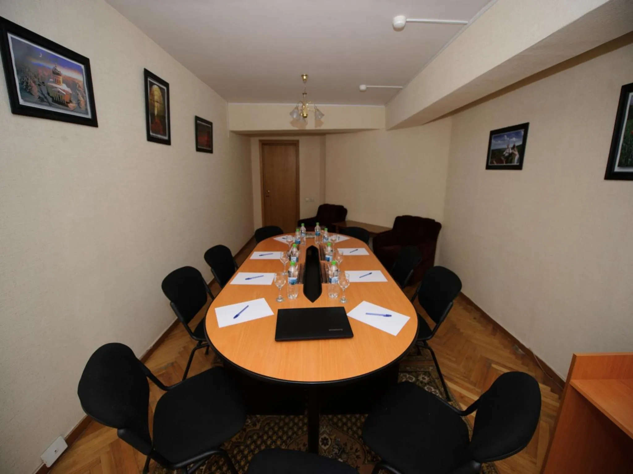 Meeting/conference room in Dacia Hotel