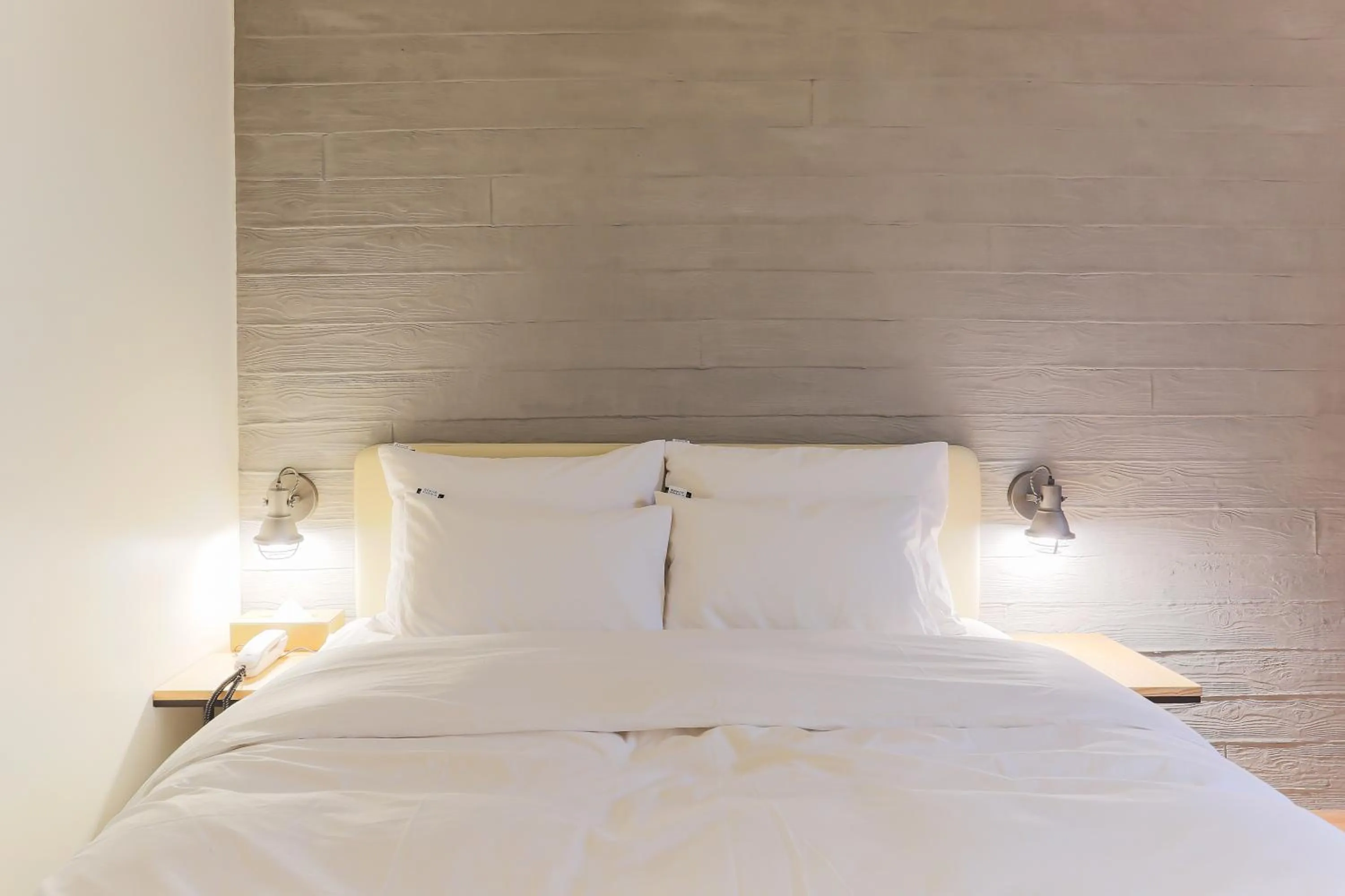 Bed in H Avenue Hotel Dongdaemun Sungshin