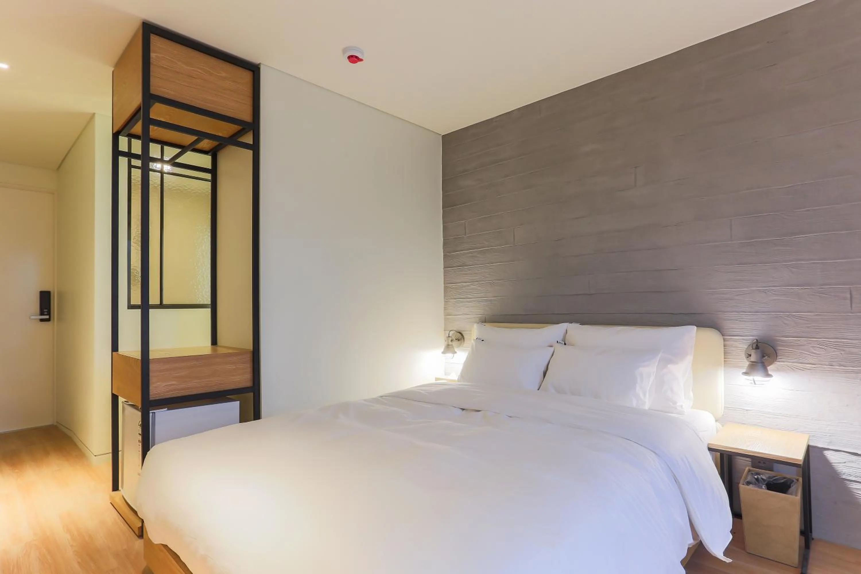 Bedroom, Bed in H Avenue Hotel Dongdaemun Sungshin