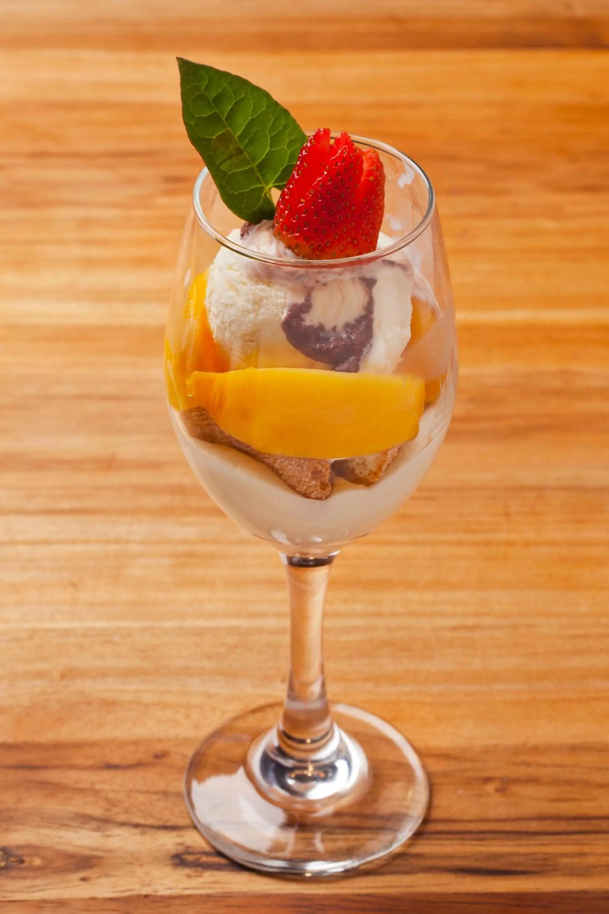 Restaurant/places to eat in El Crater