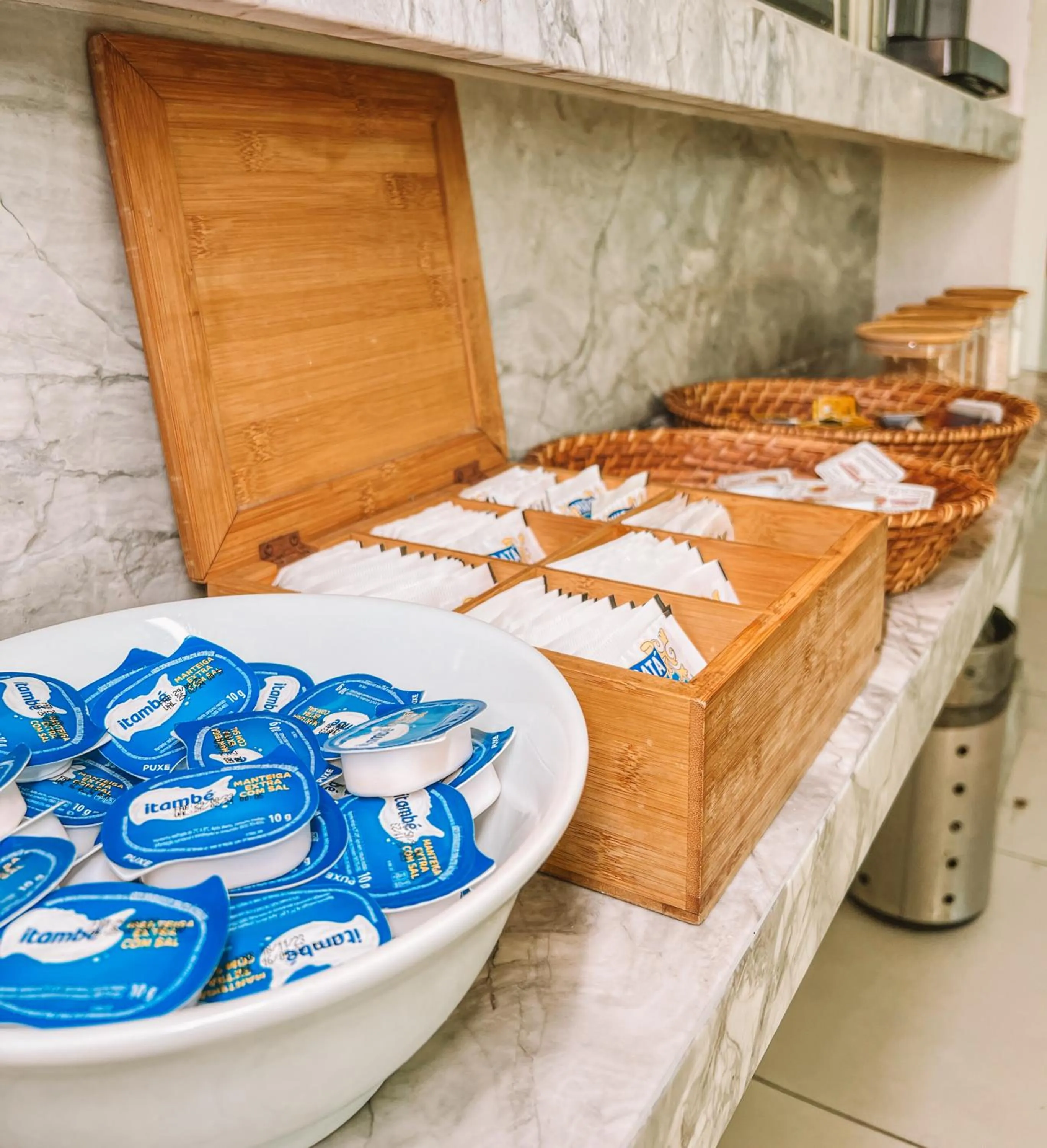 Buffet breakfast in Absolutte Hotel