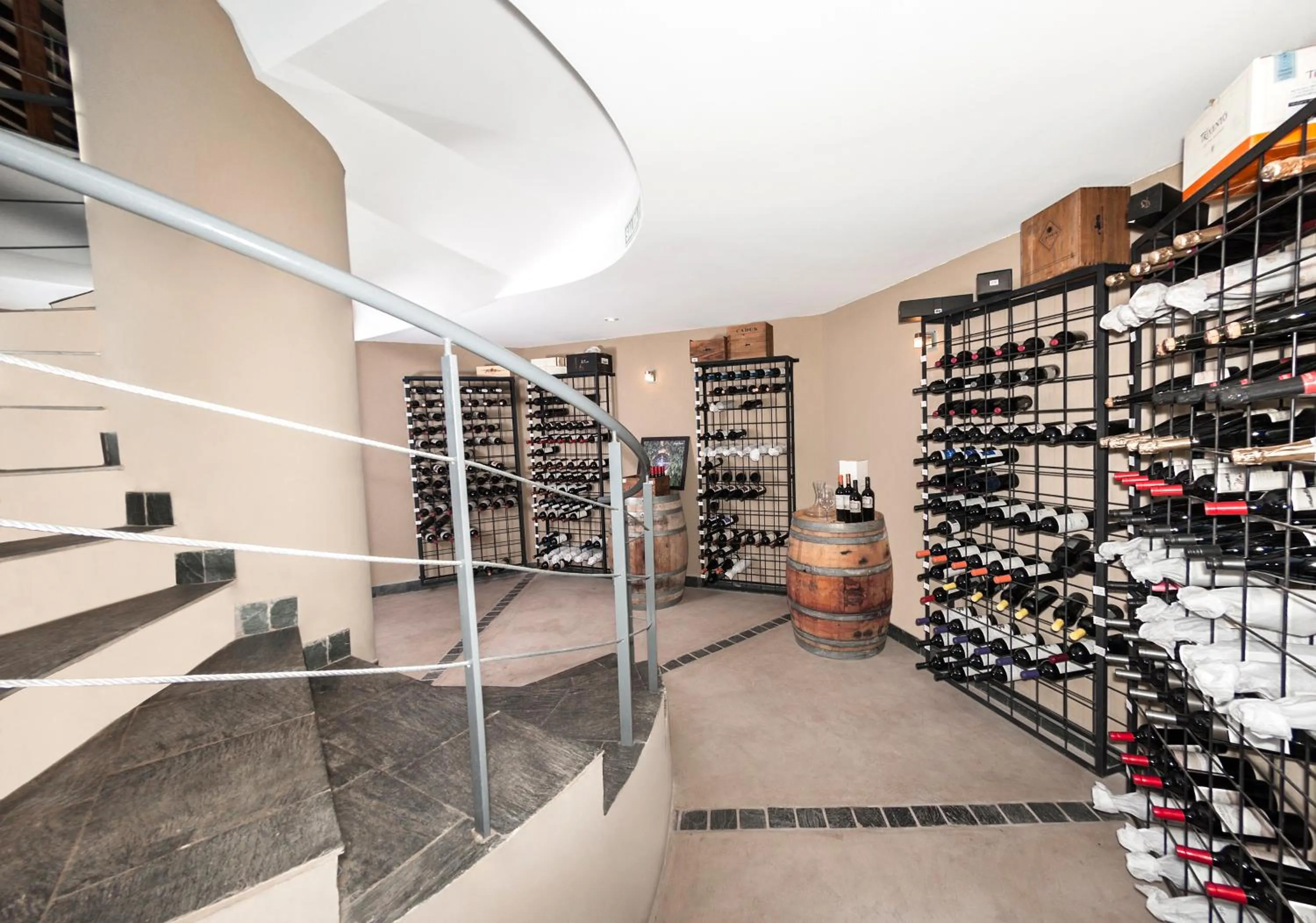 Decorative detail in Villa Mansa