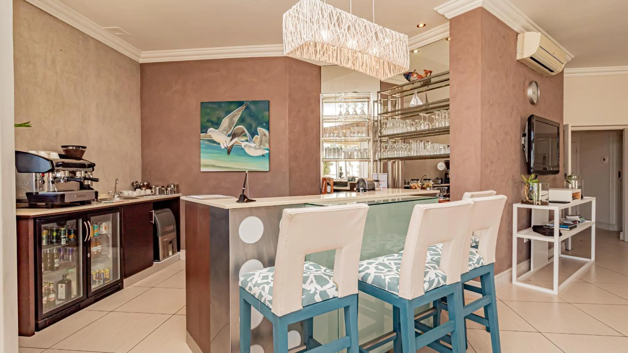 Lounge or bar in The Sir David Boutique Guest House