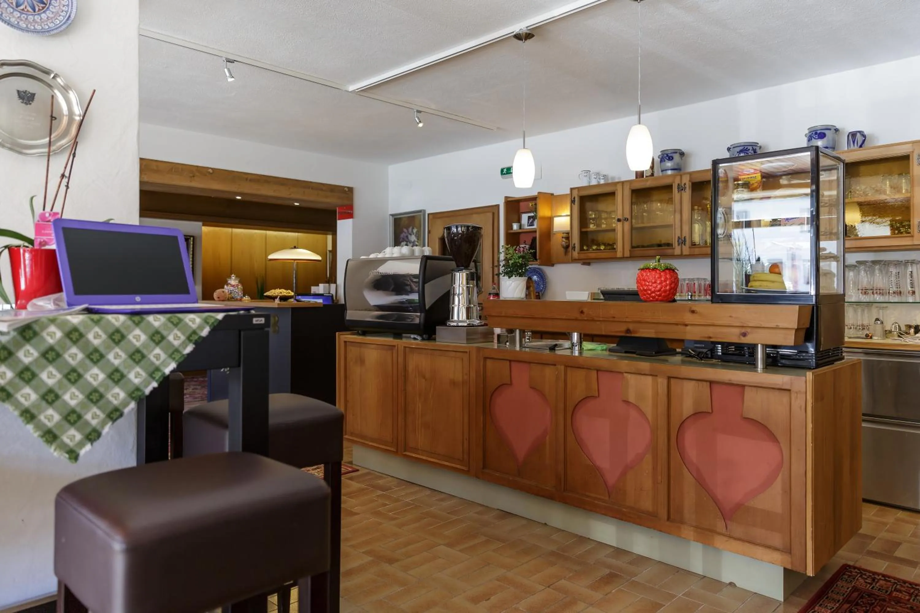 Restaurant/places to eat in Hotel Bergland