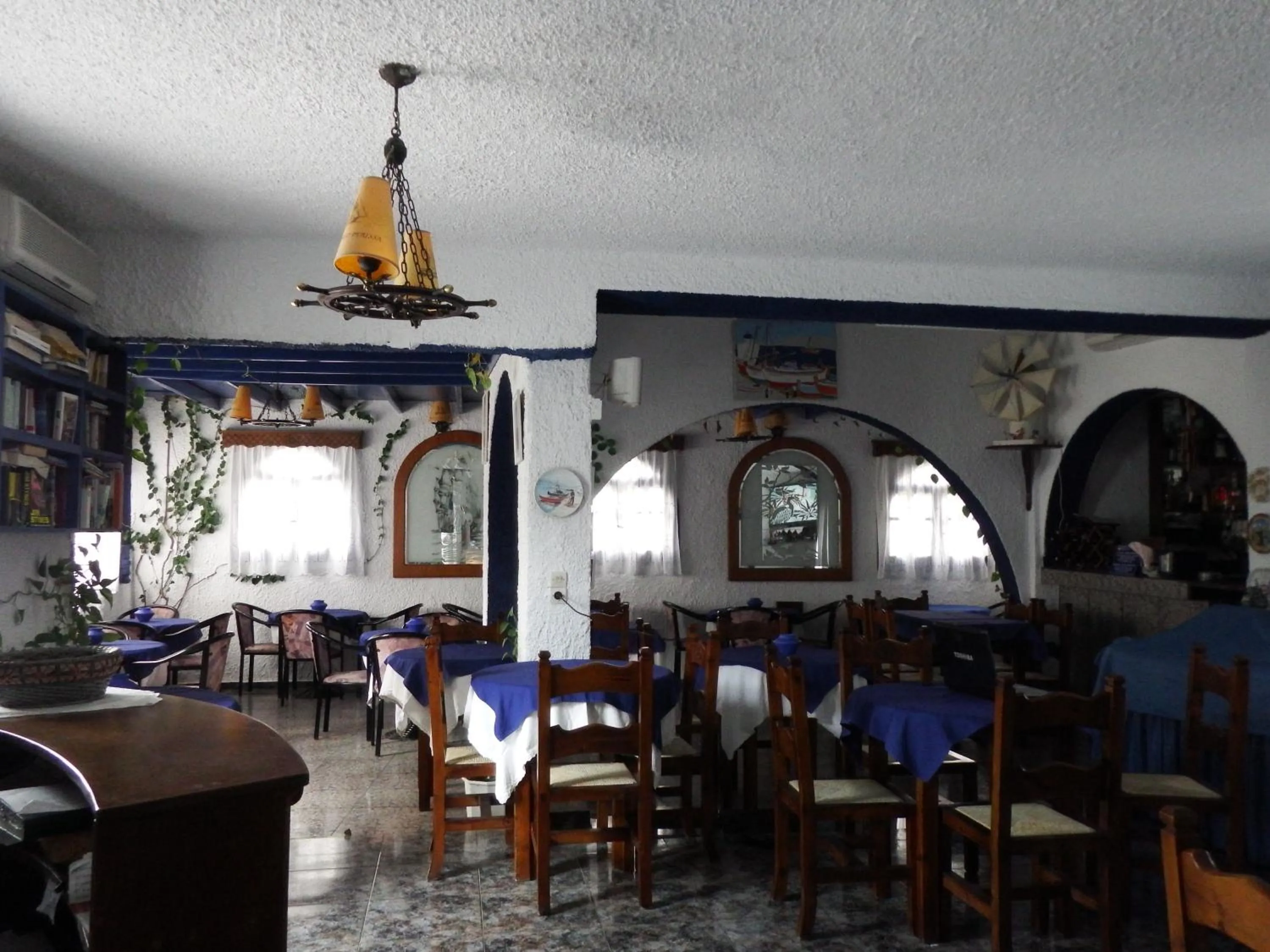 Restaurant/places to eat in Hotel Porto Perissa