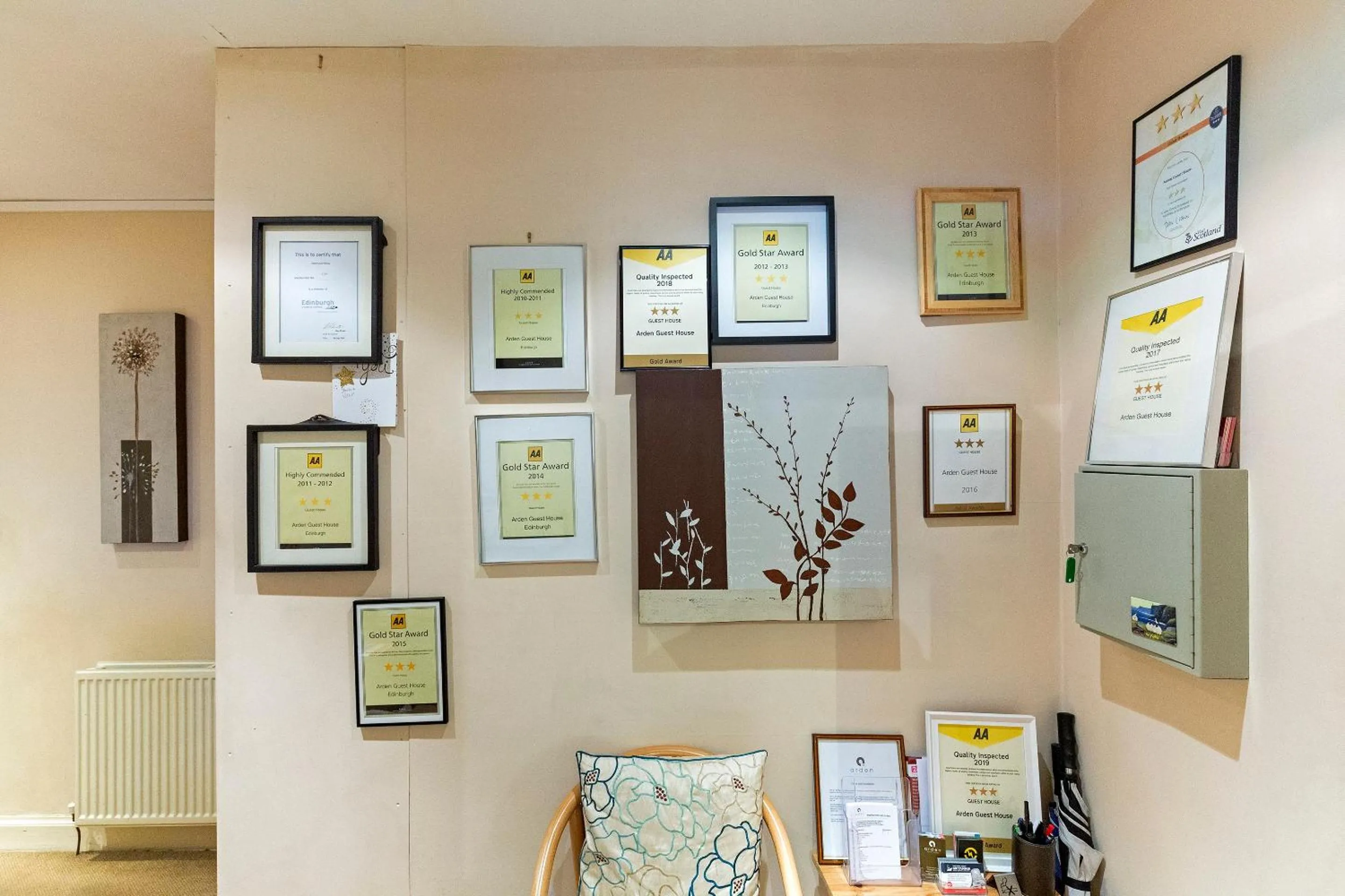 Lobby or reception in Arden Guest House, Craigmillar Castle Edinburgh