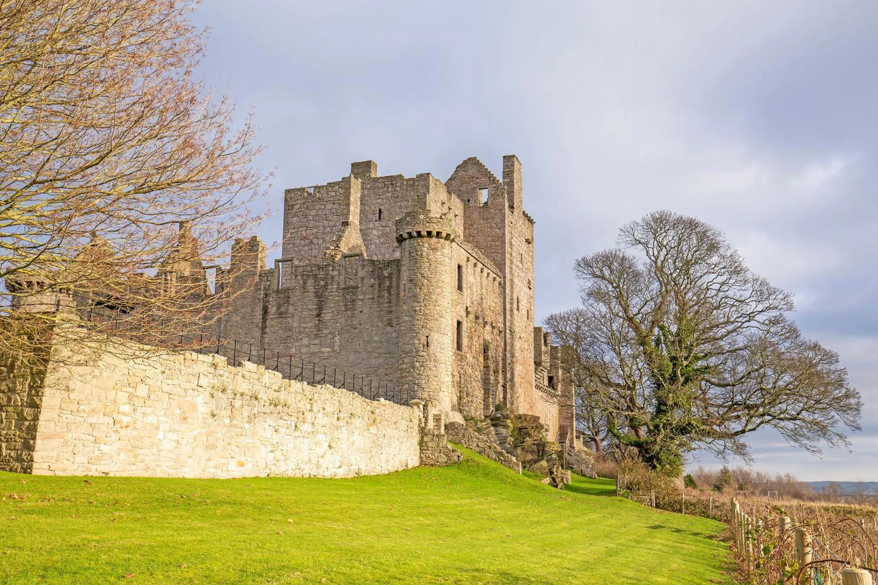 Garden in Arden Guest House, Craigmillar Castle Edinburgh