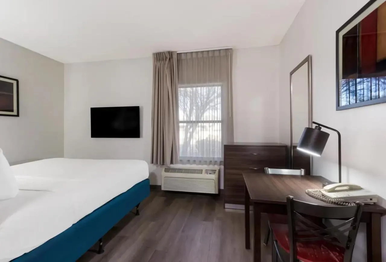 Bed in MainStay Suites Extended Stay Hotel Casa Grande