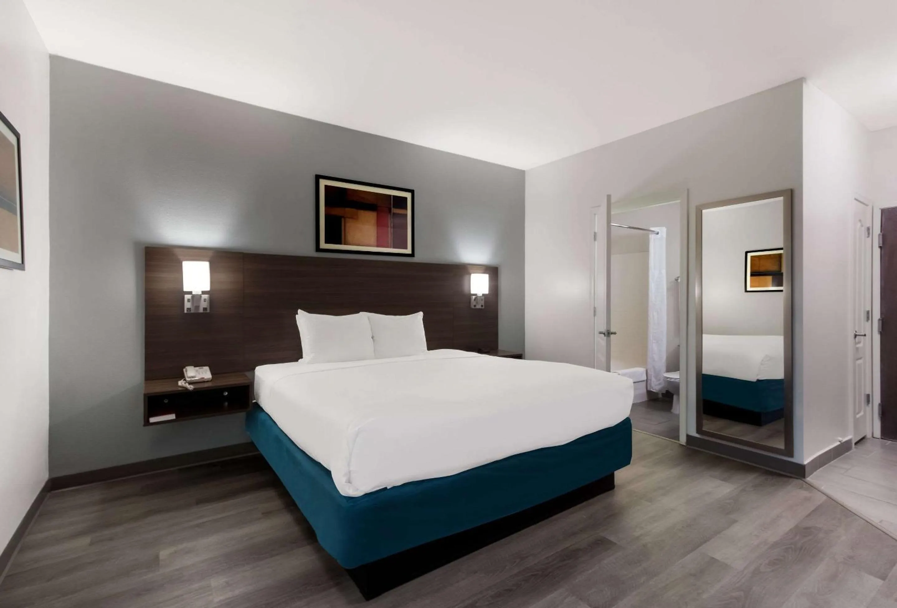 Bedroom, Bed in MainStay Suites Extended Stay Hotel Casa Grande