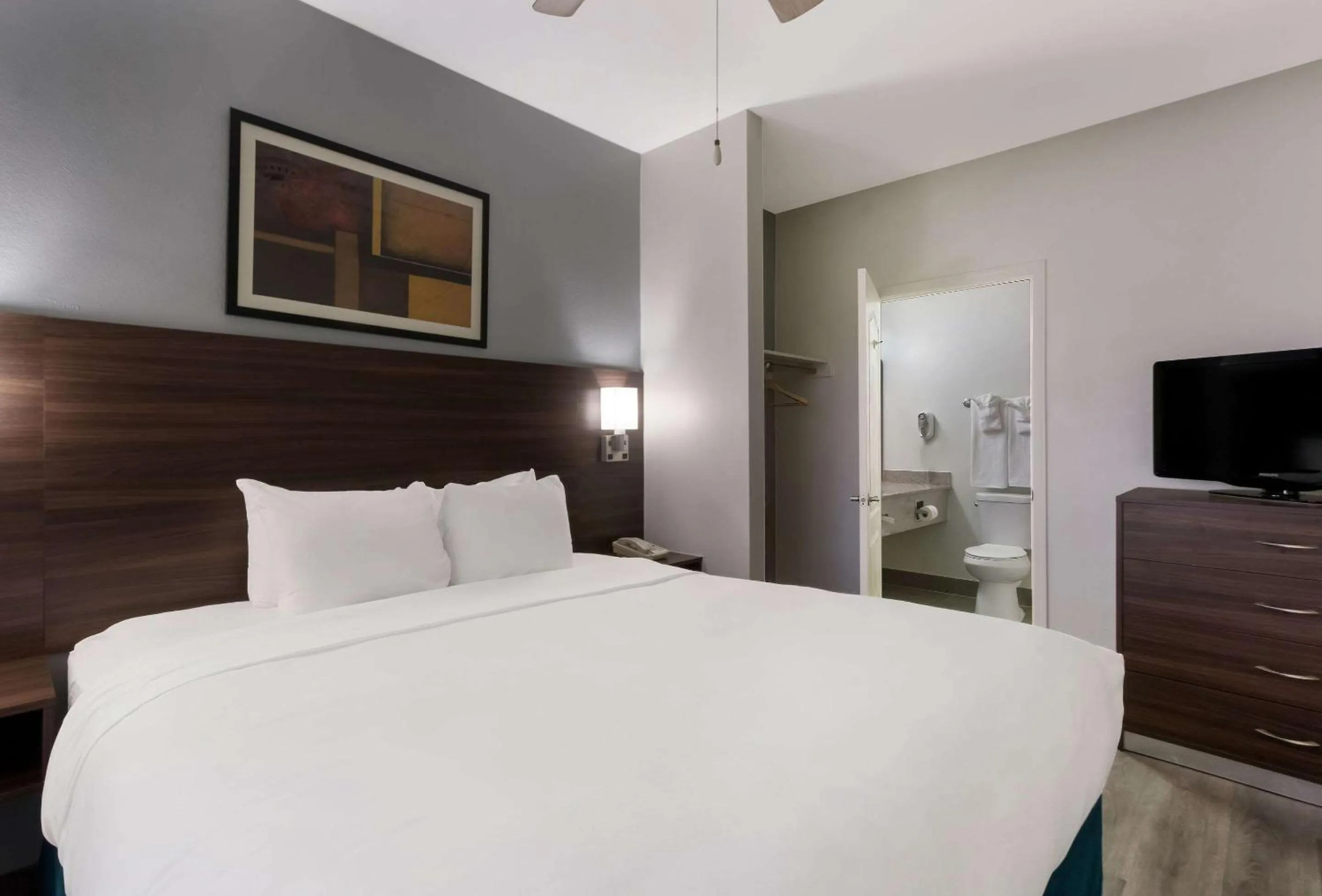 Bedroom, Bed in MainStay Suites Extended Stay Hotel Casa Grande