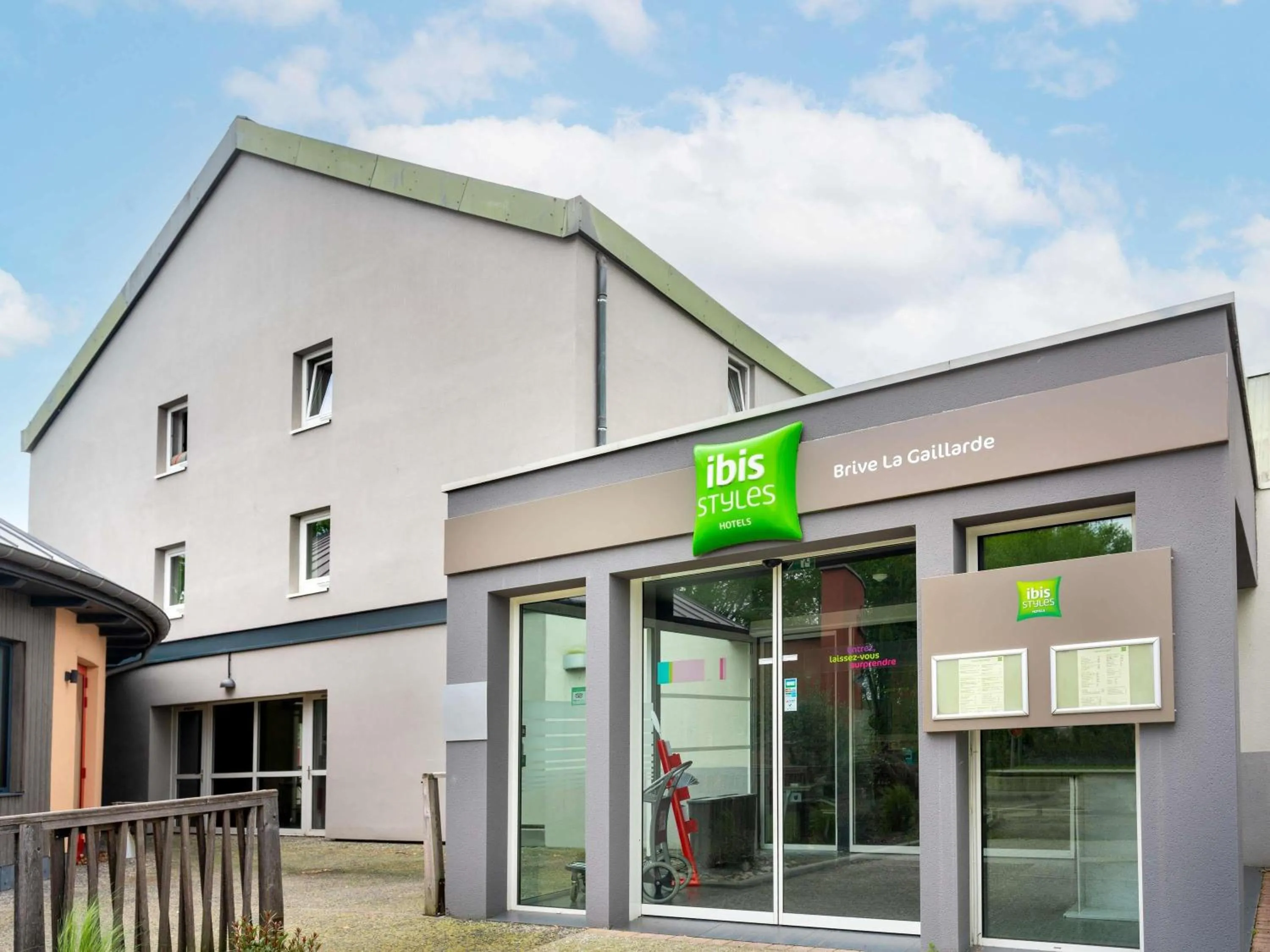 Property building in ibis Styles Brive Ouest