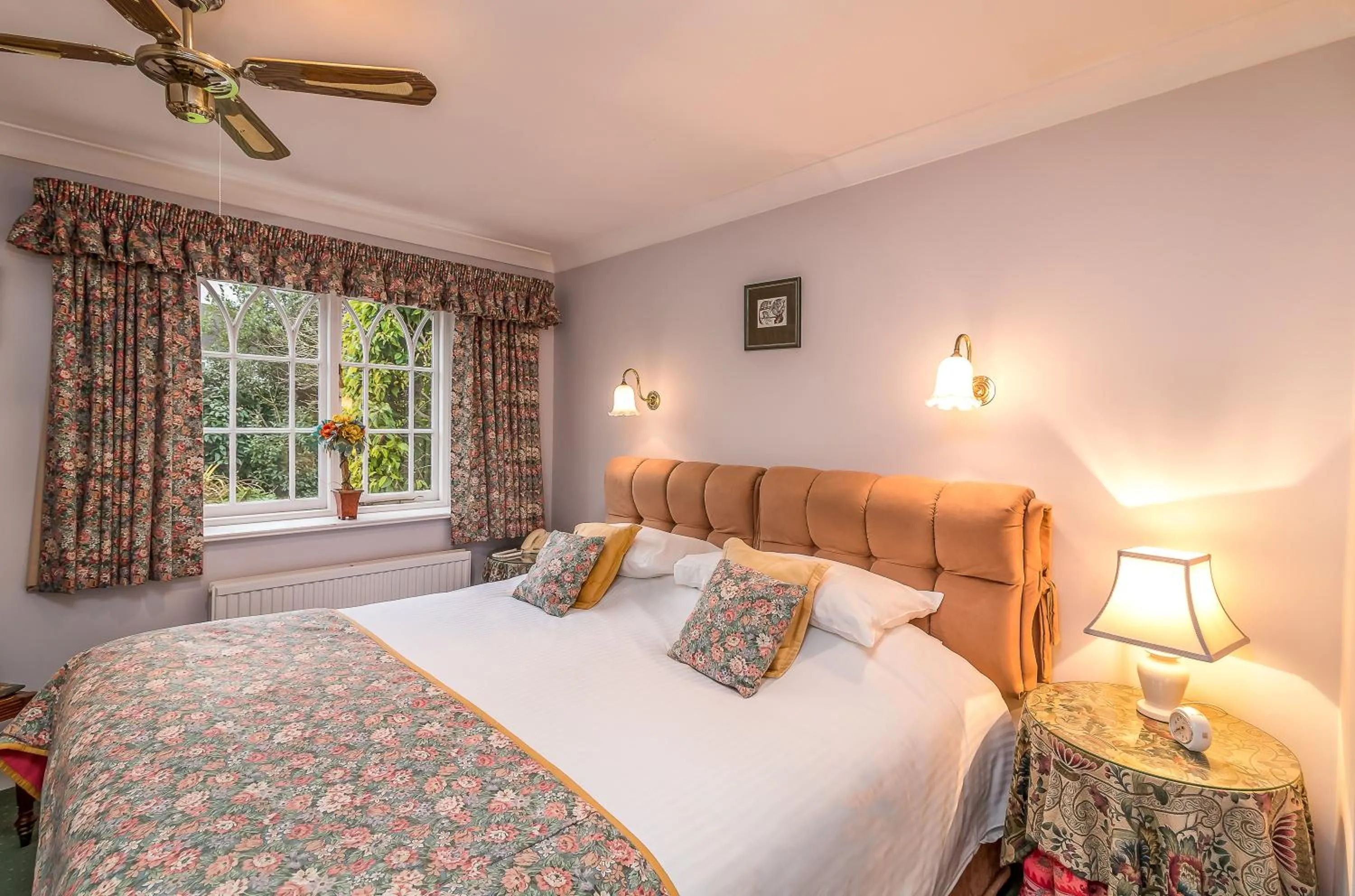 The Lynch Country House