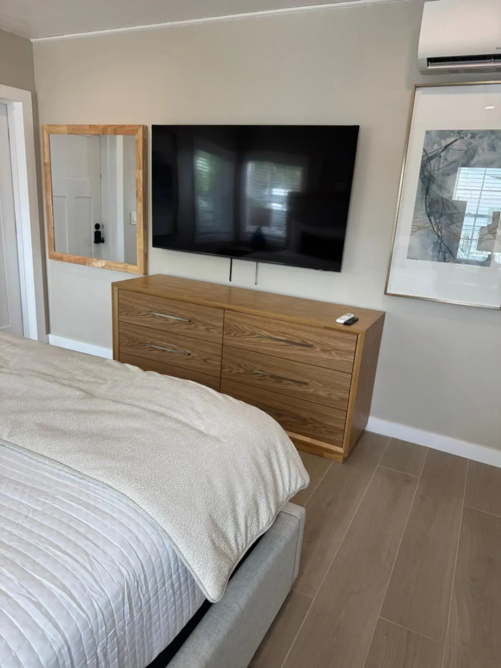 1 Bedroom Queen Suite in Haley's at Anna Maria Island Inn 1 Bedroom Queen Suite in Haley's at Anna Maria Island Inn