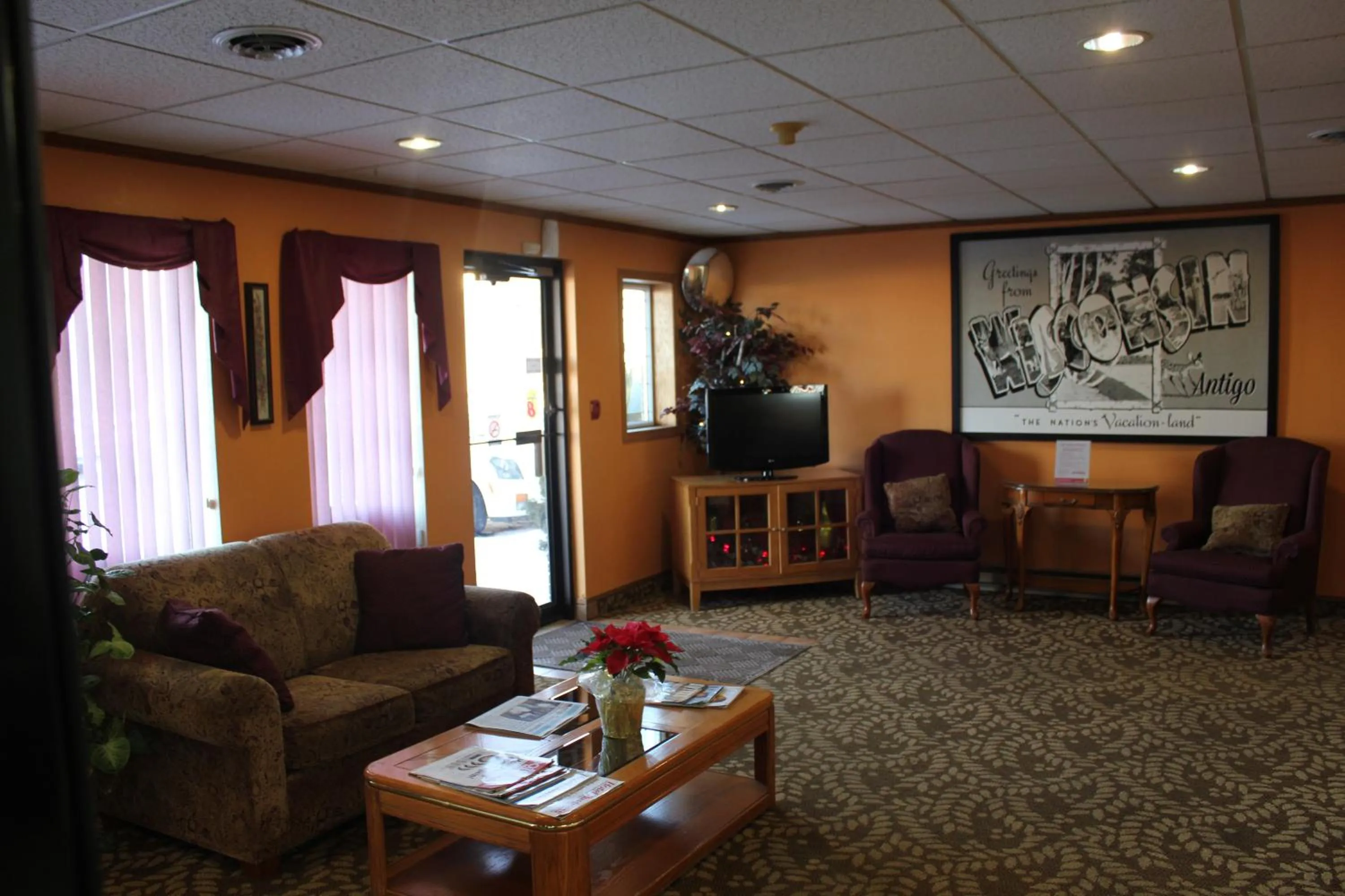 Lobby or reception in Super 8 by Wyndham Antigo