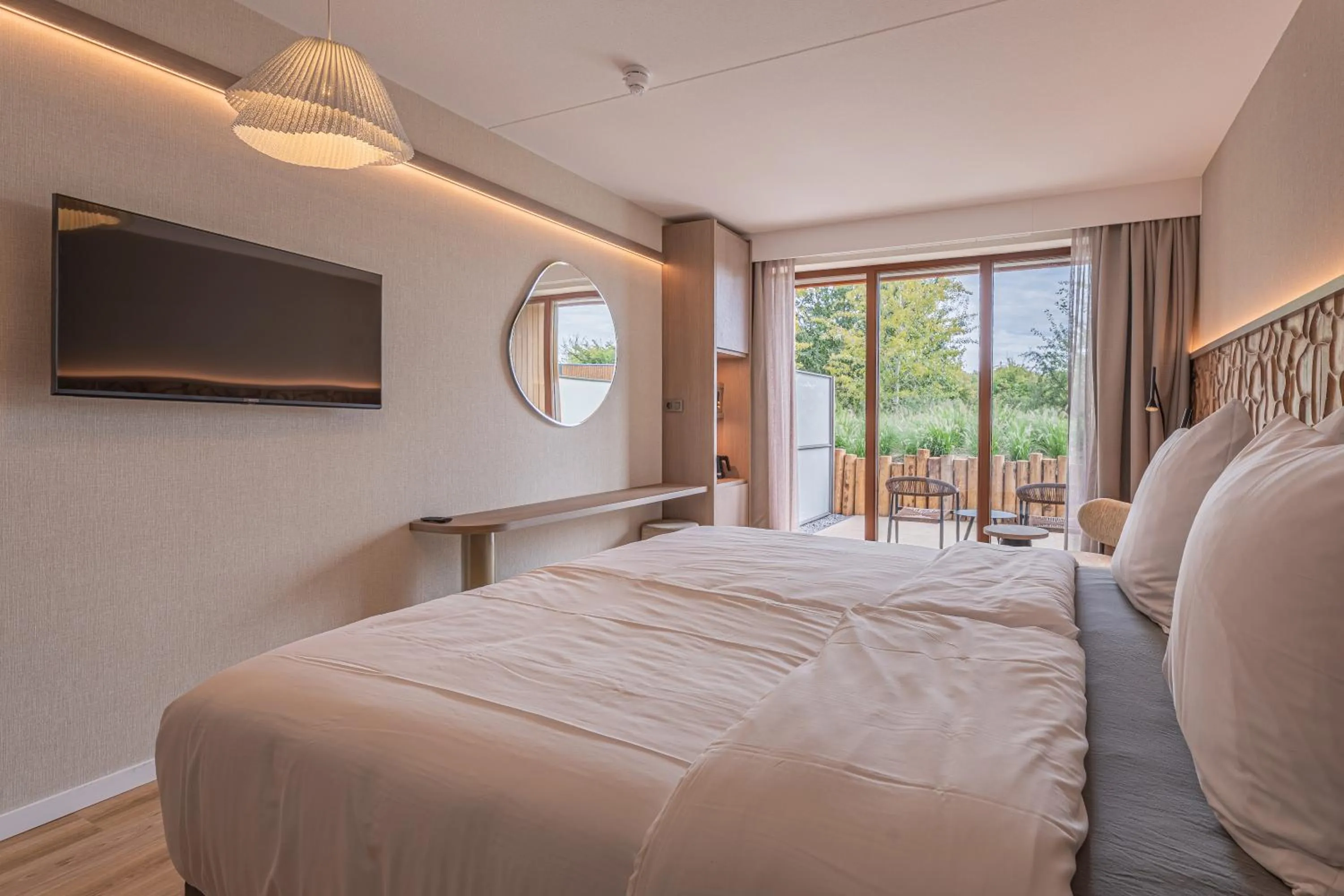 Bed in Strandhotel Duinoord