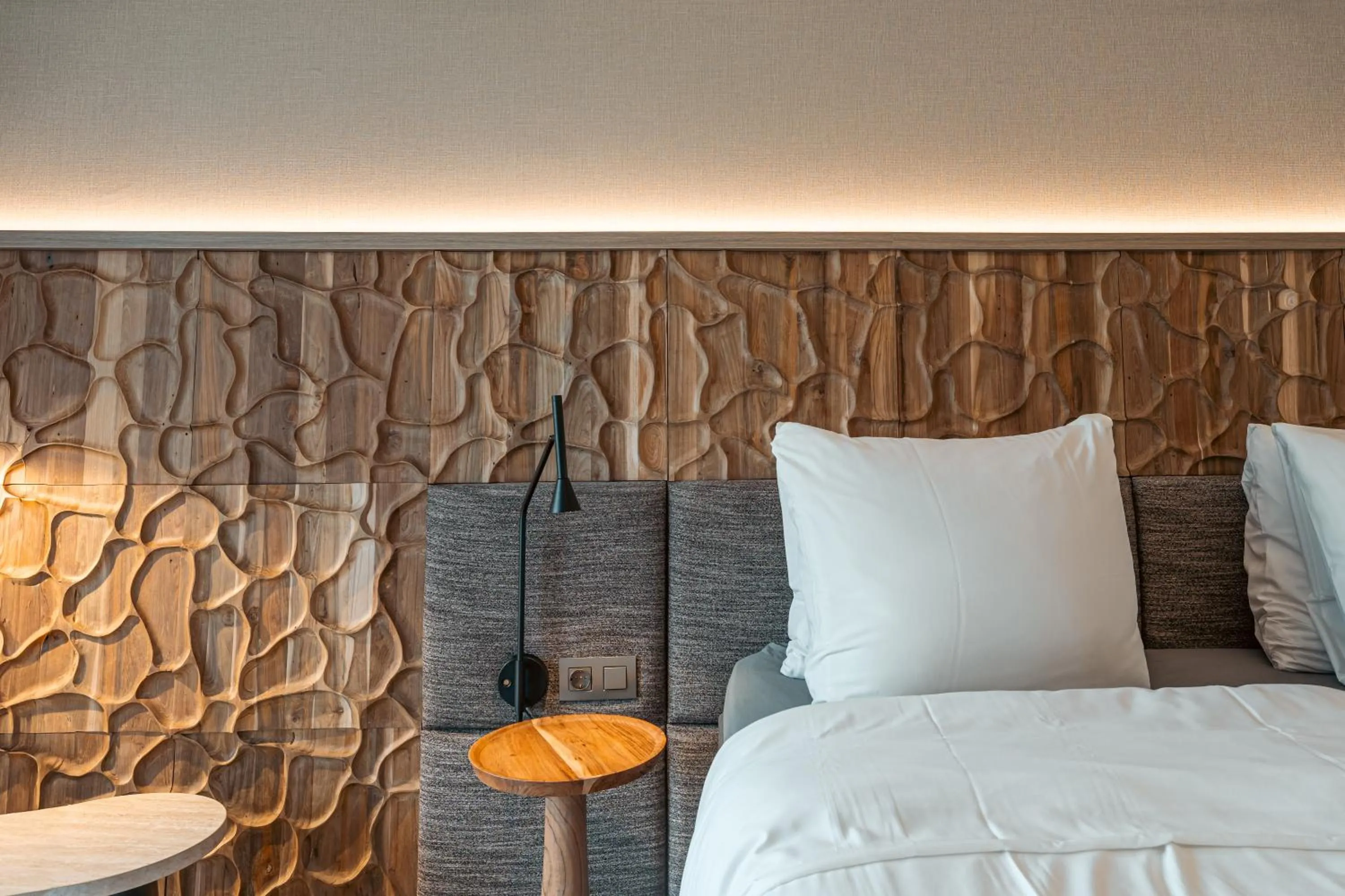 Bed in Strandhotel Duinoord