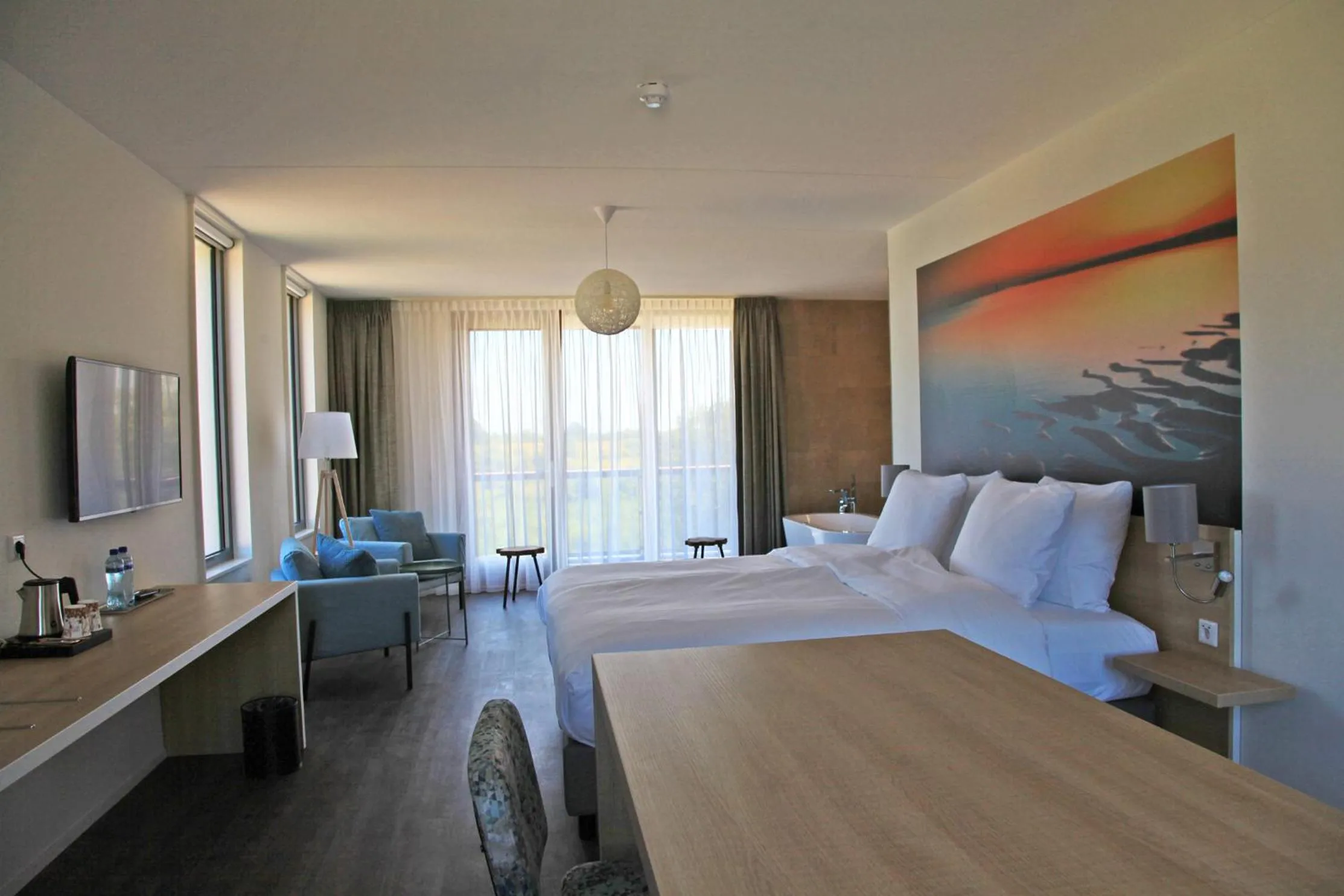 Bed in Strandhotel Duinoord