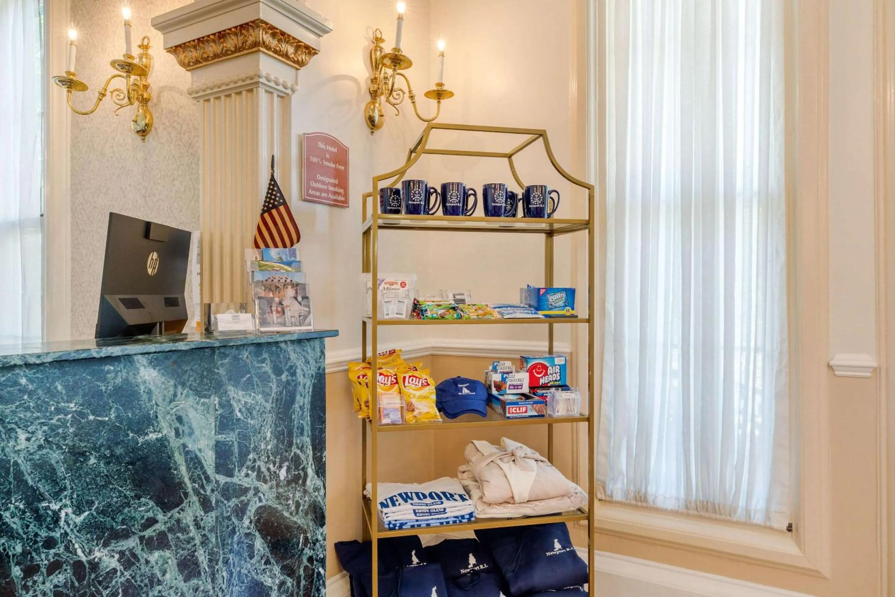 Lobby or reception in The Carriage House Inn Newport