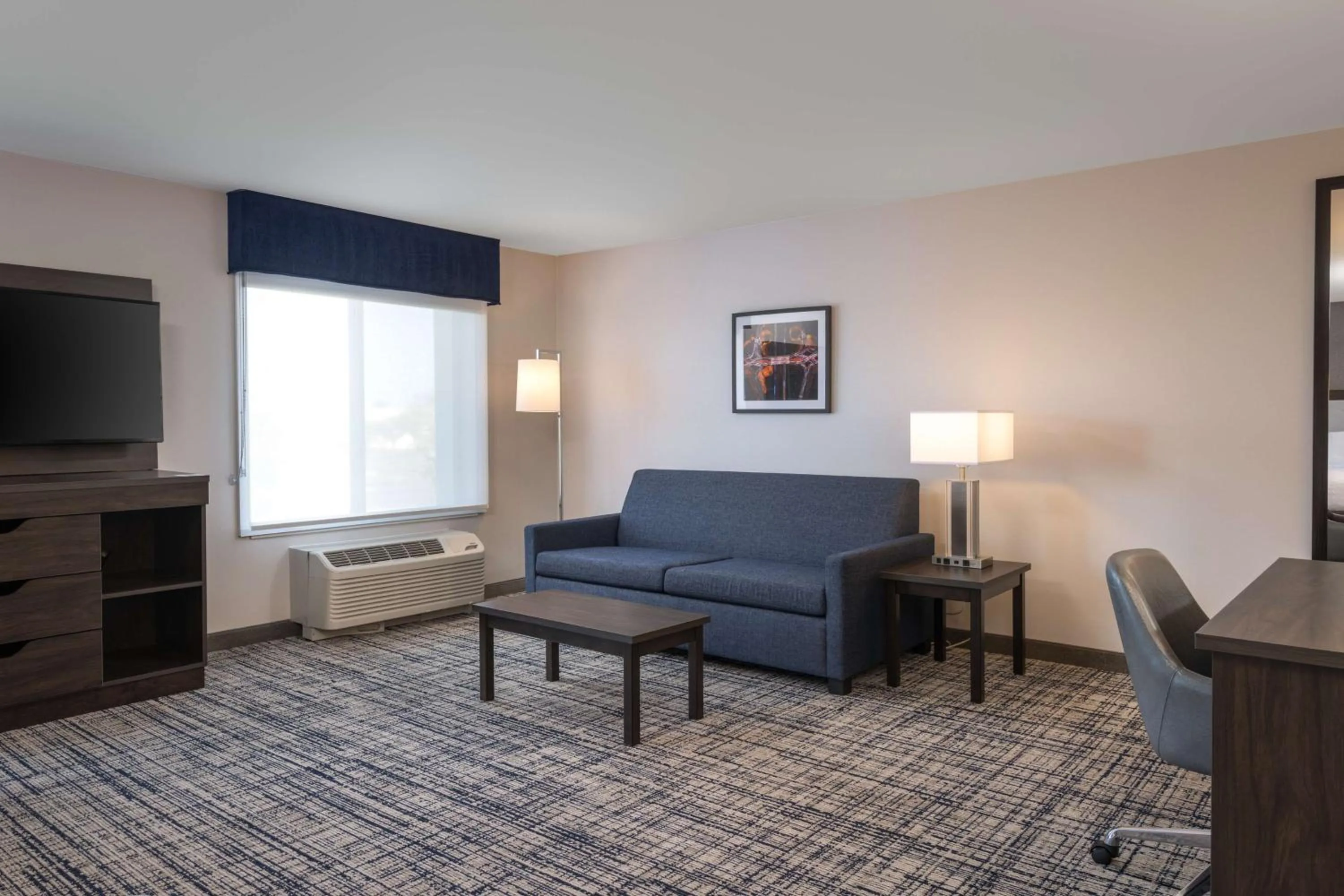 Bedroom in Hampton Inn & Suites Manteca