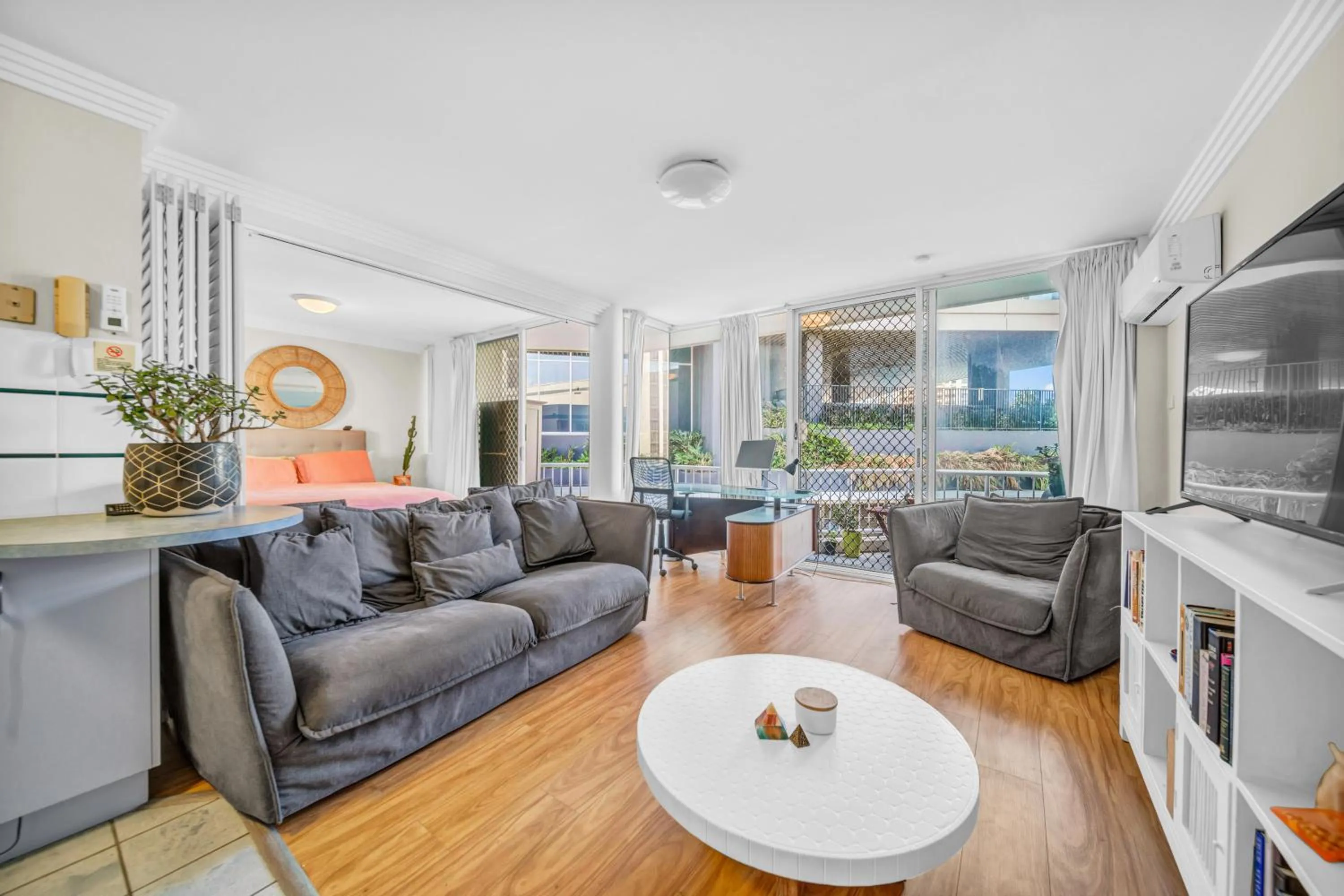 Santa Anne By The Sea