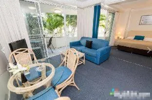 Bed in Santa Anne By The Sea