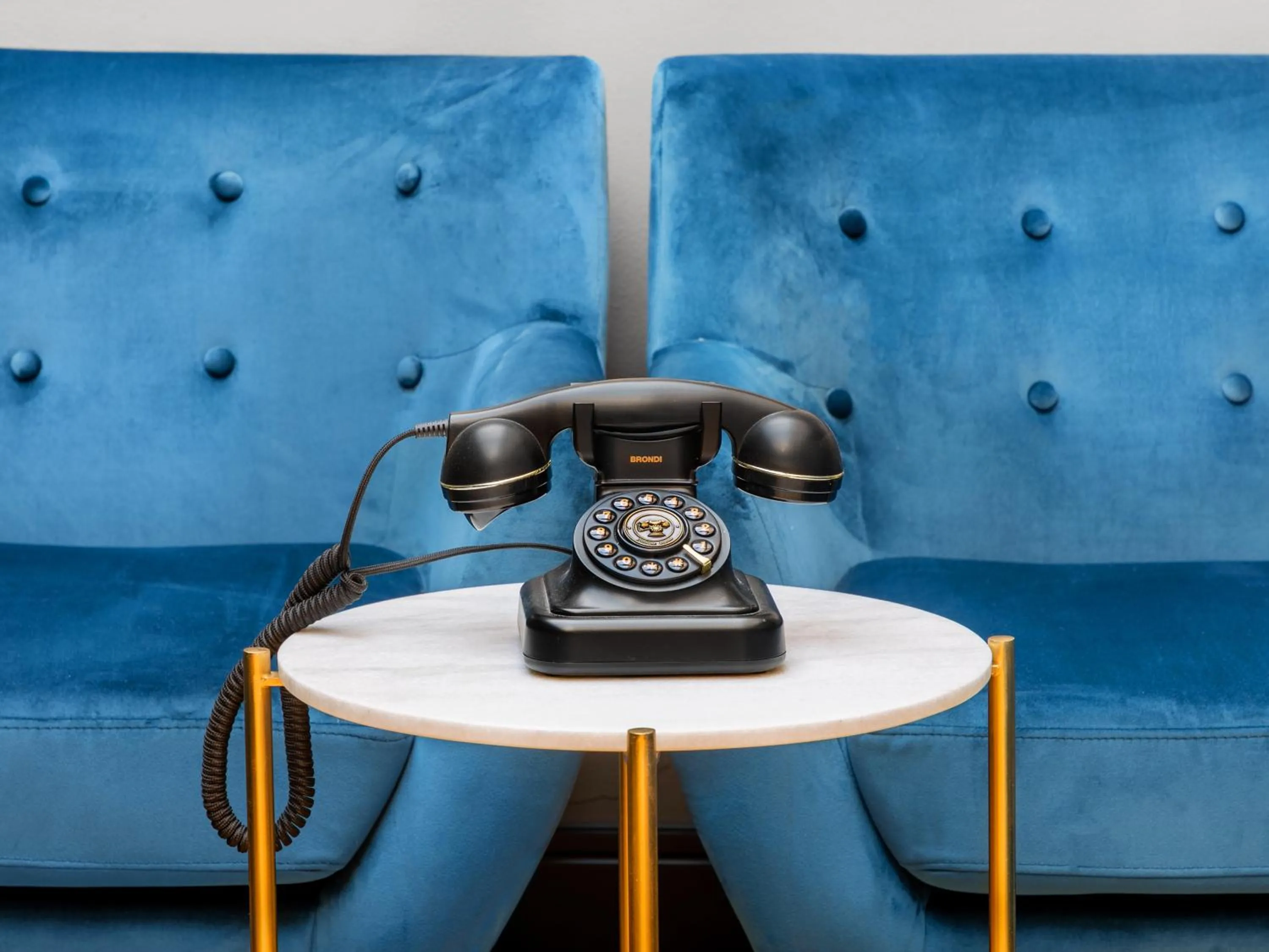 Decorative detail in Numa Prague Root