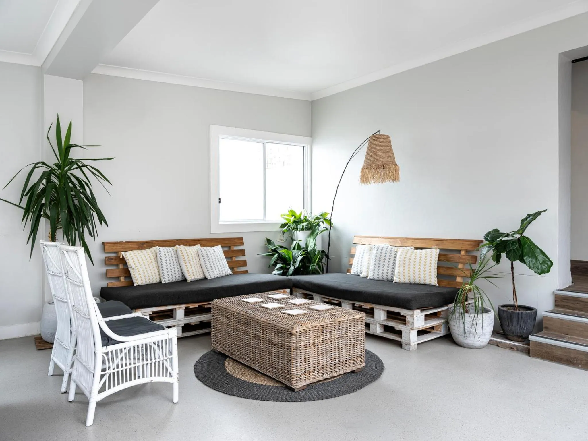 Lounge or bar, Seating Area in Manly Backpackers