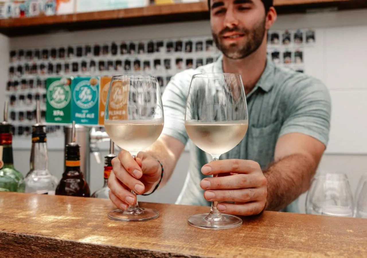 Lounge or bar in Stoke Beach House