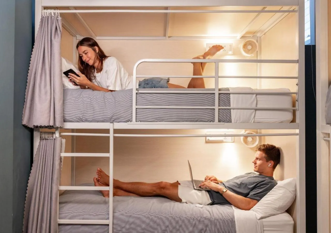 Bedroom, Bed in Stoke Beach House