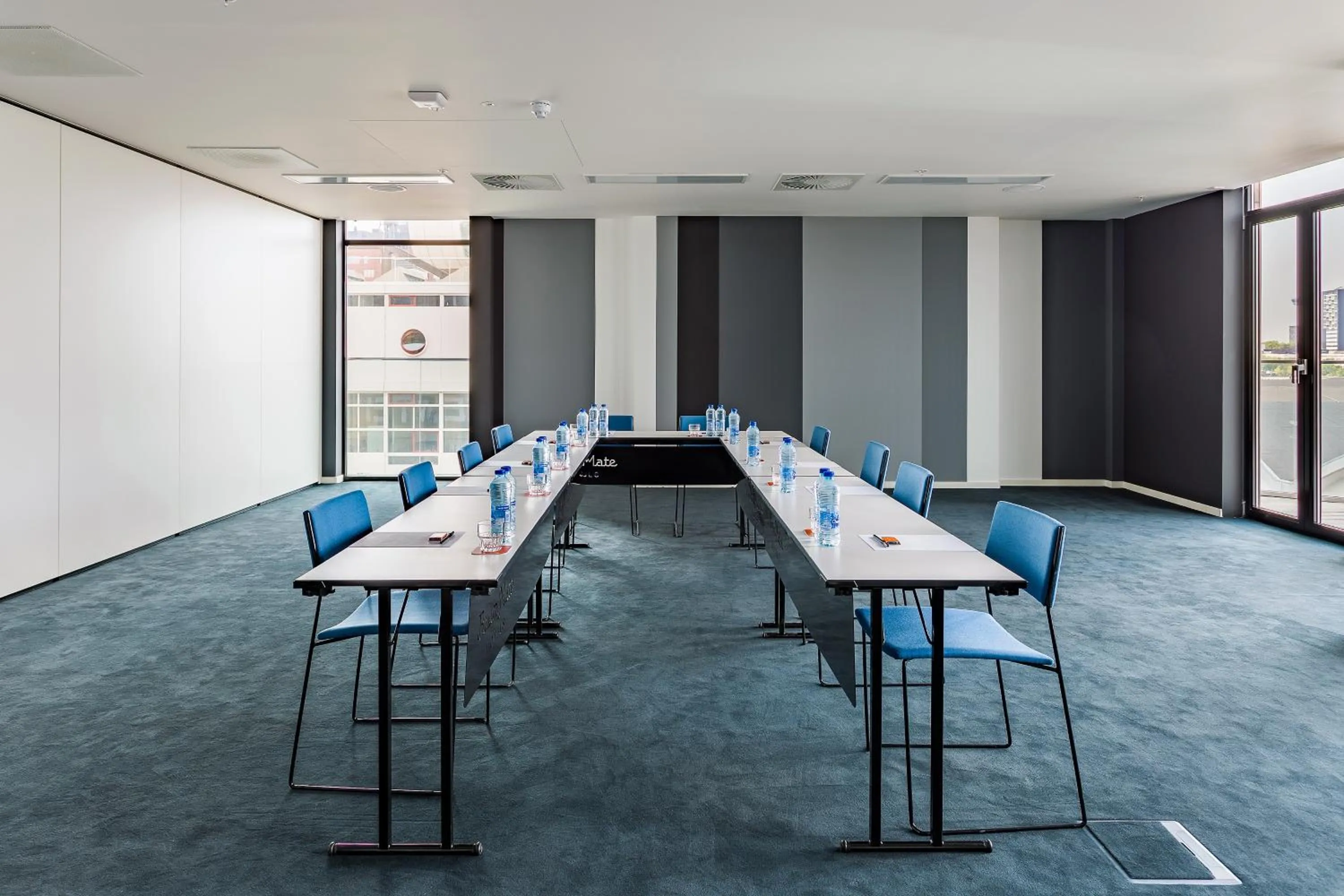 Meeting/conference room in Room Mate Bruno, Rotterdam