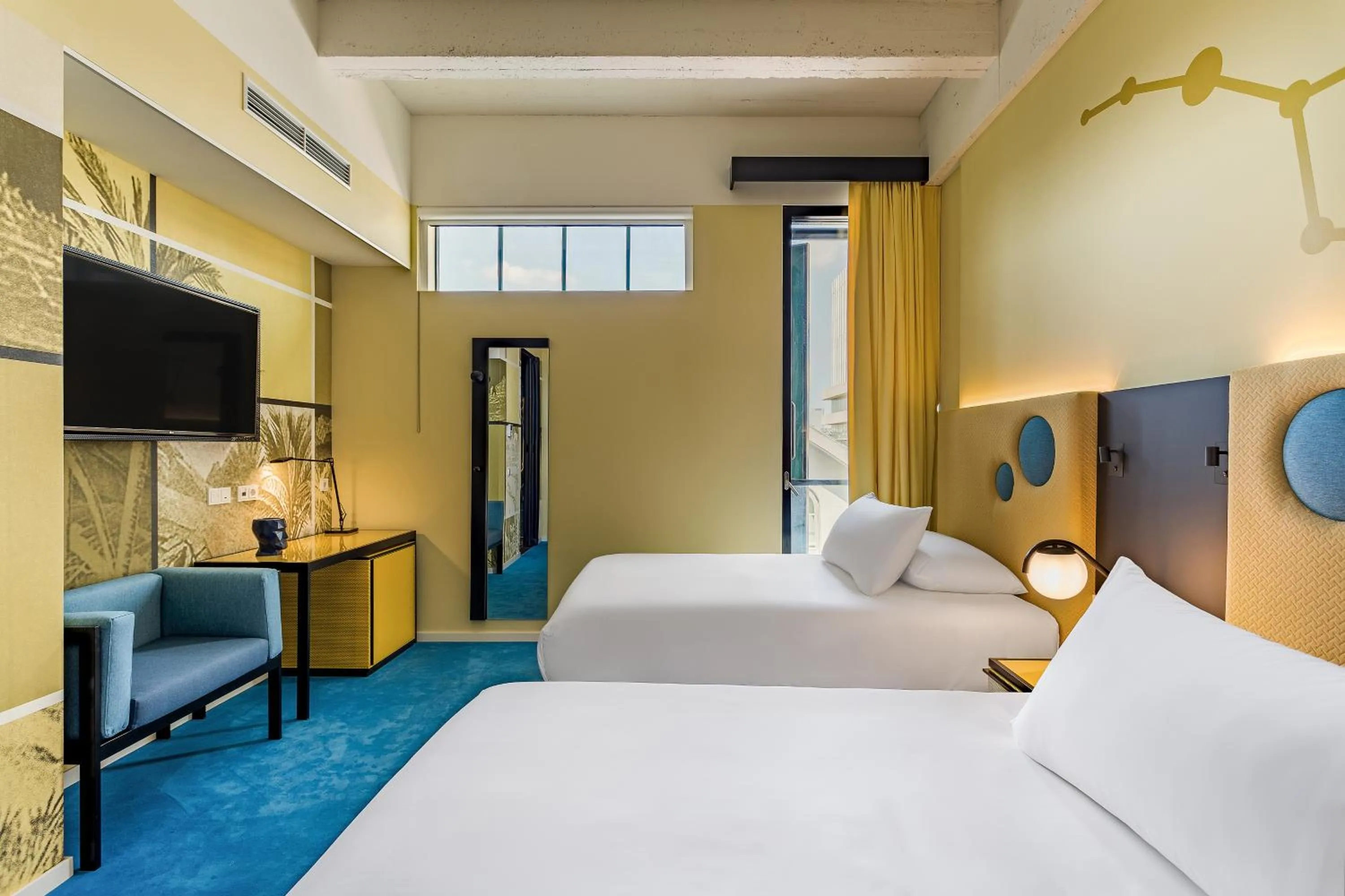 Bed in Room Mate Bruno, Rotterdam