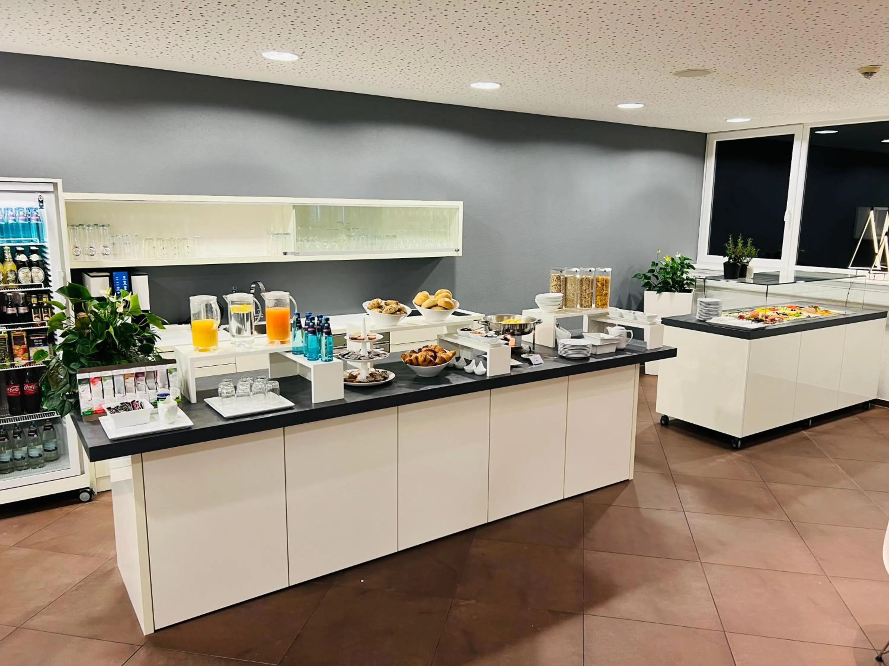 Coffee/tea facilities in Aircraft Hotel & Events
