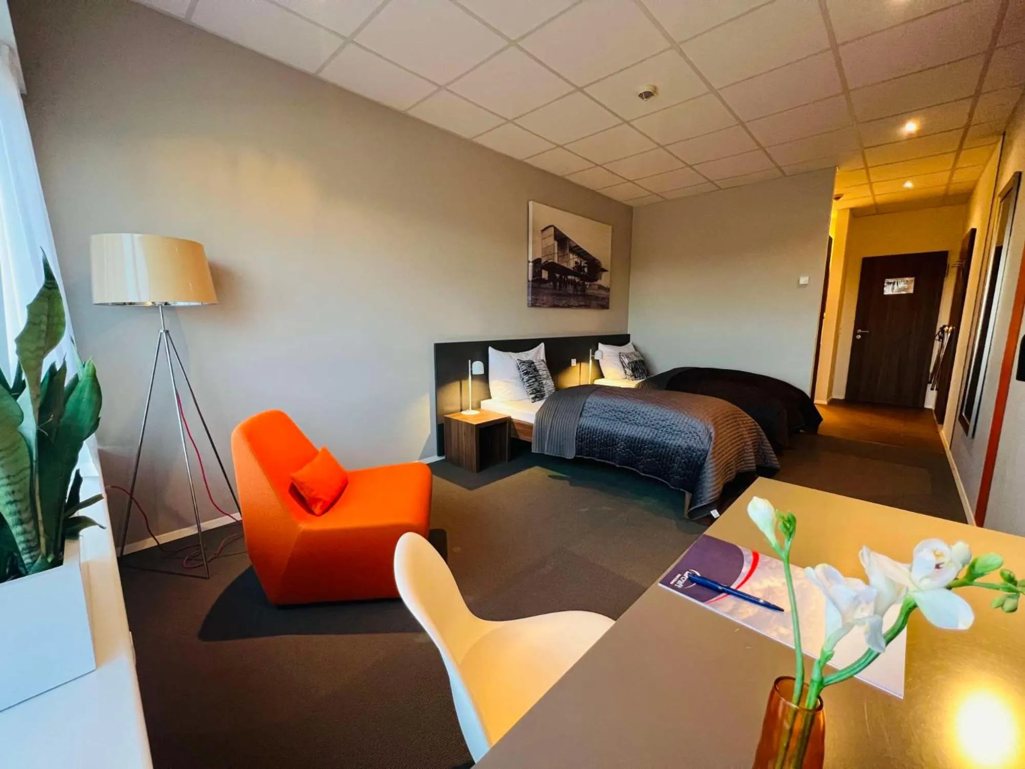 Photo of the whole room, Bed in Aircraft Hotel & Events