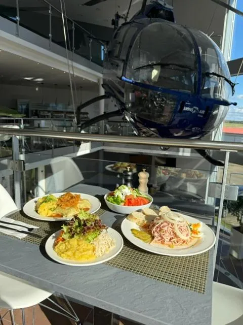Food and drinks in Aircraft Hotel & Events