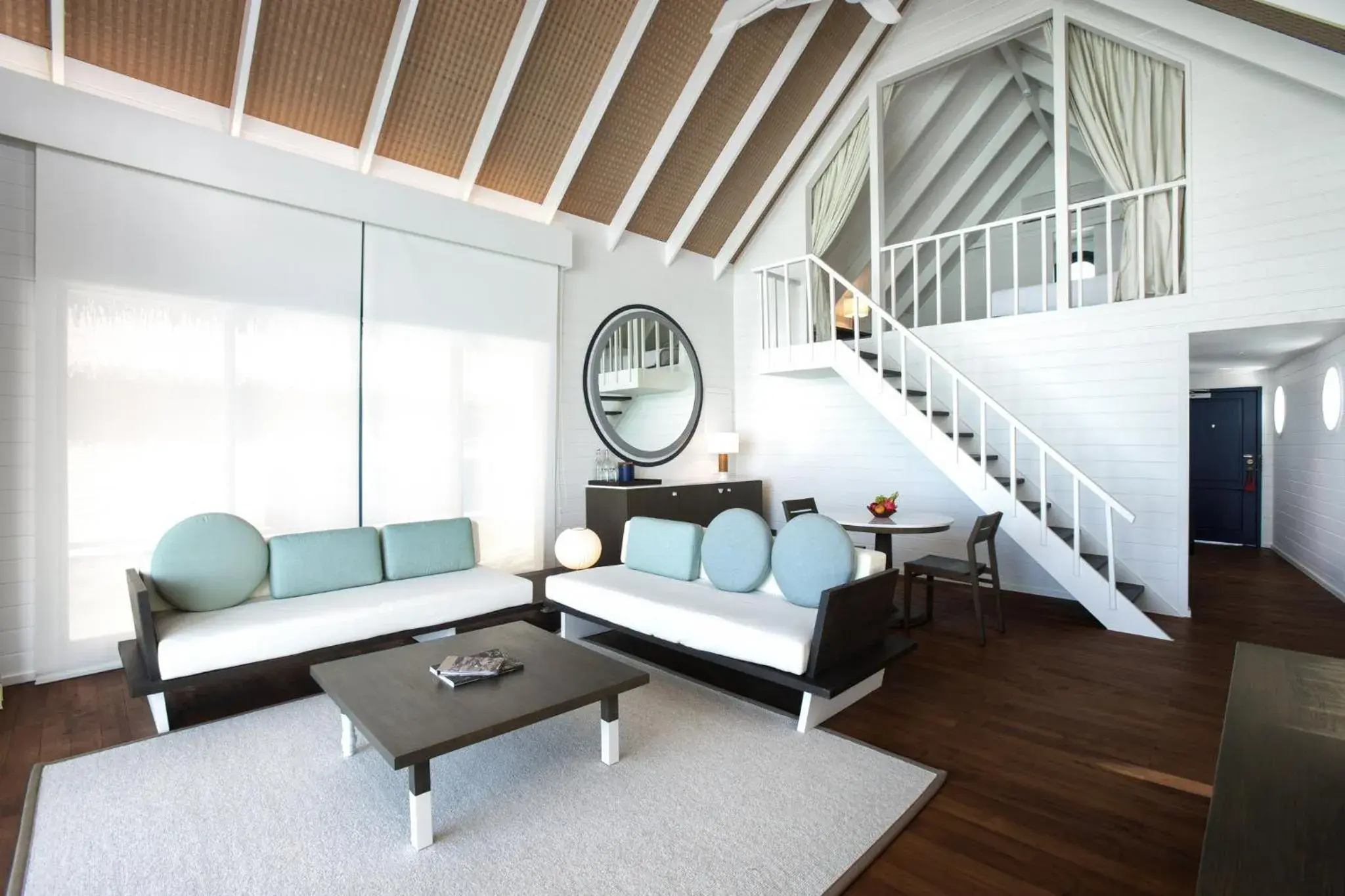 Dhoni Loft Water Villa in COMO Cocoa Island Dhoni Loft Water Villa in COMO Cocoa Island