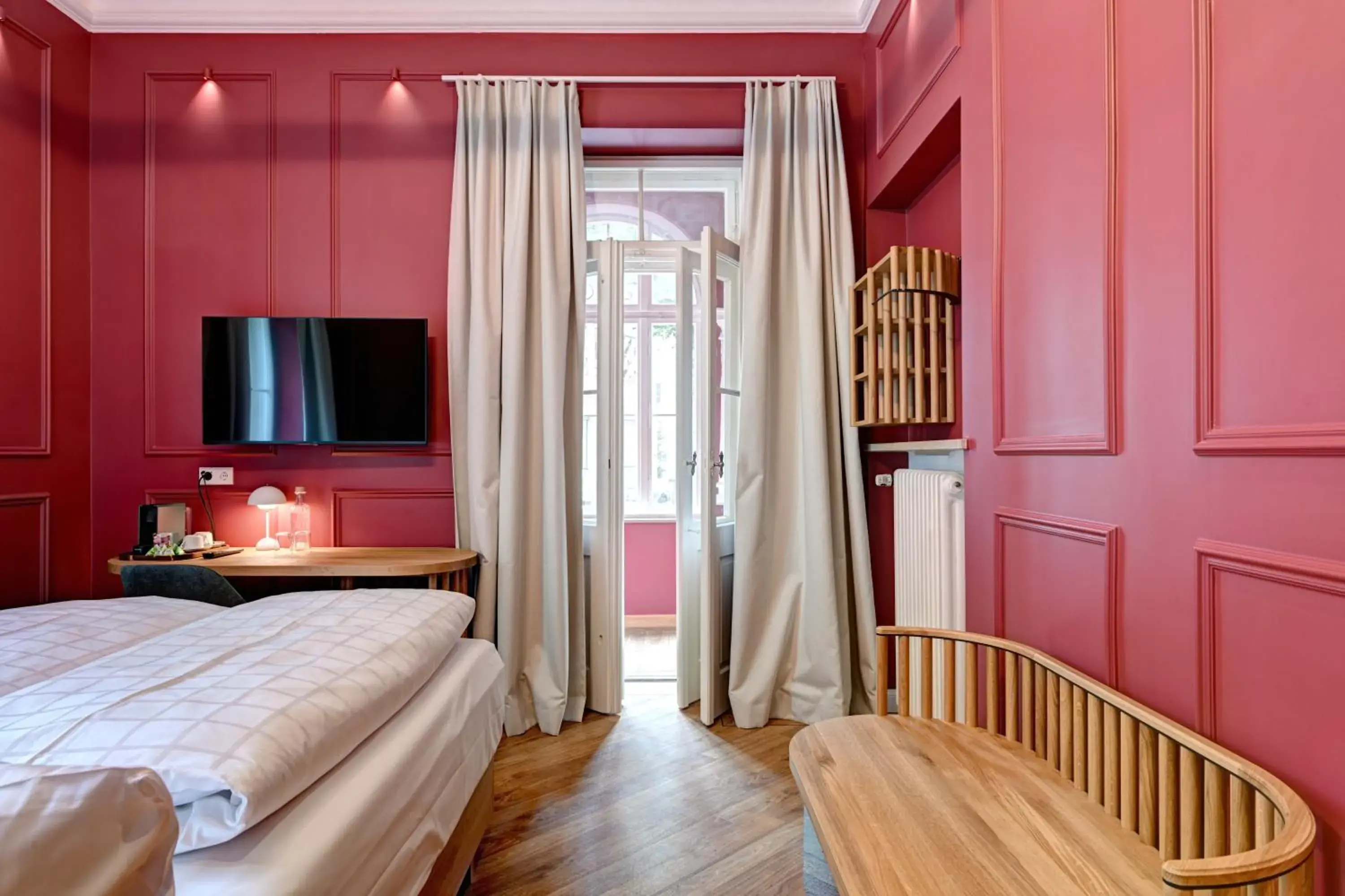 Double Room in Hotel Uhland Double Room in Hotel Uhland