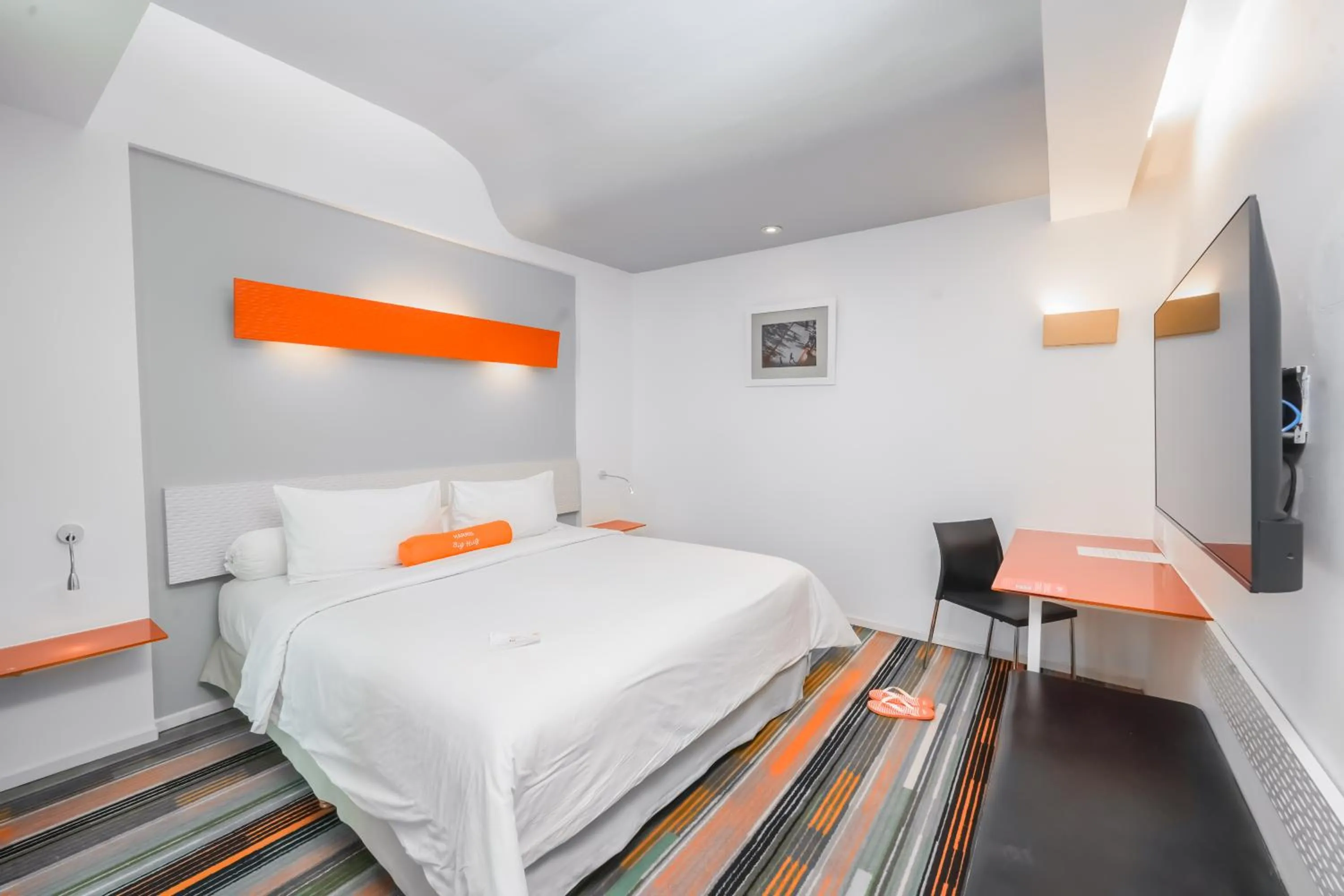 Bed in HARRIS Hotel & Convention Festival Citylink Bandung