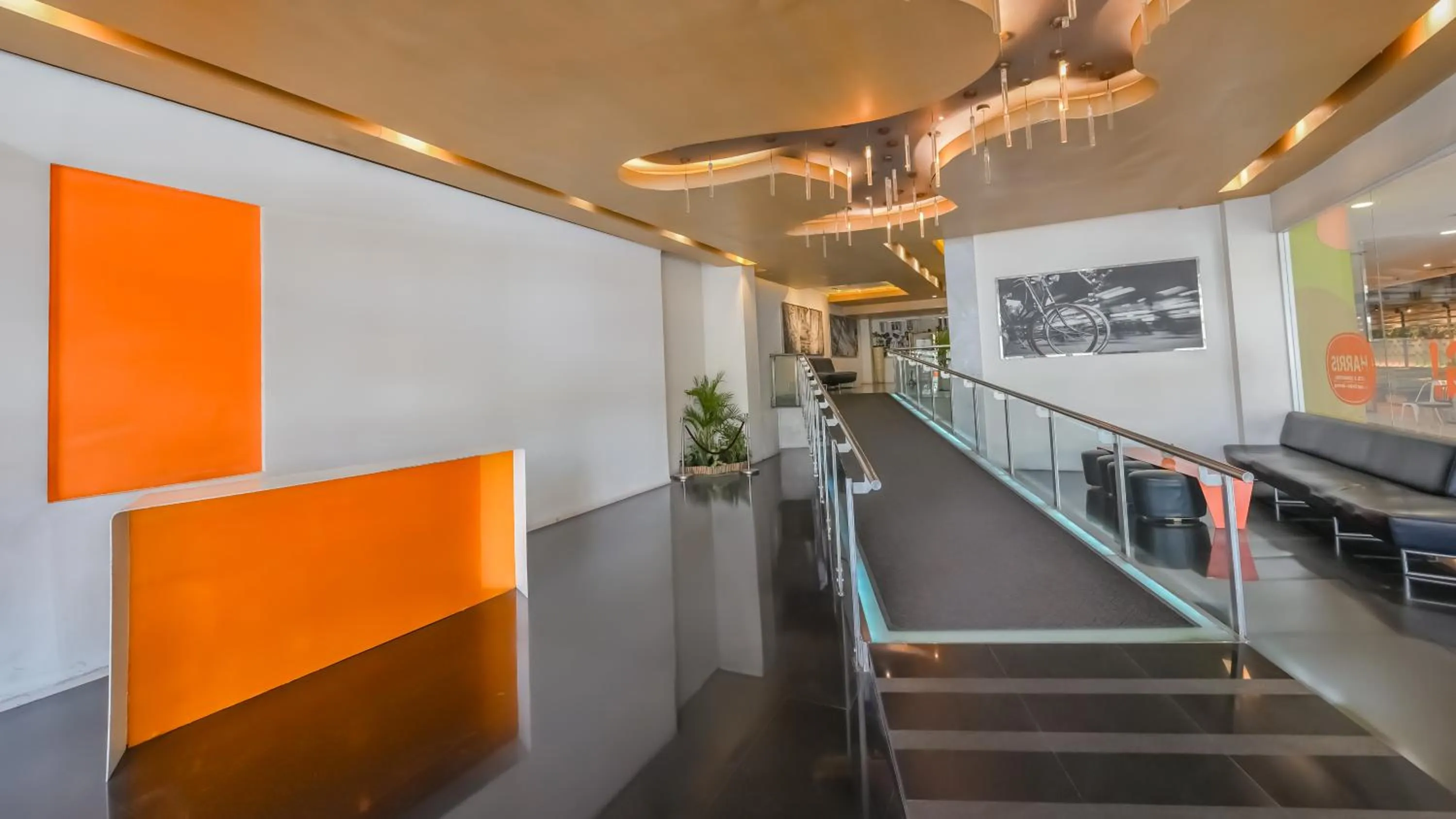 HARRIS Hotel & Convention Festival Citylink Bandung