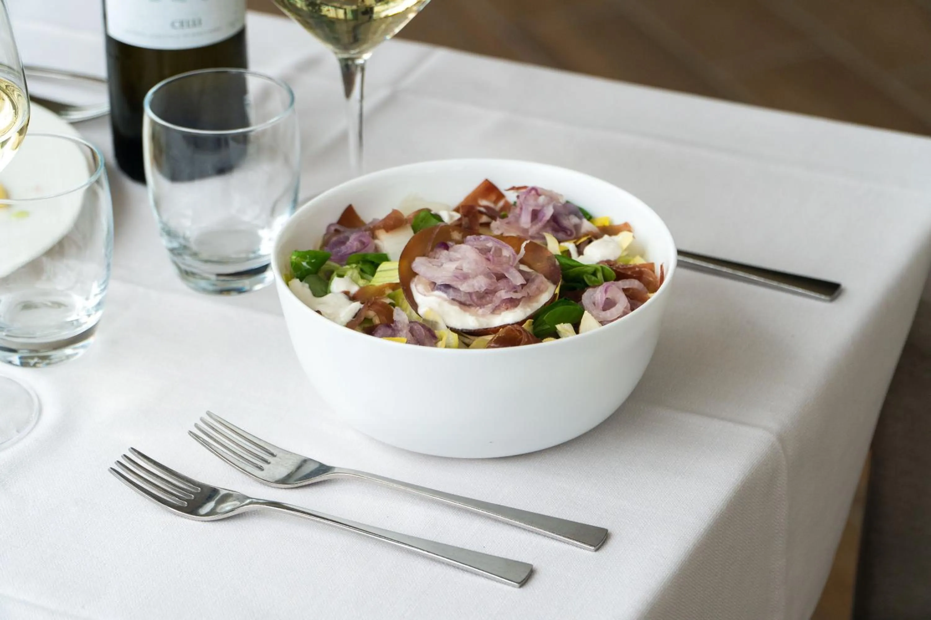 Restaurant/places to eat in Hotel Orchidea